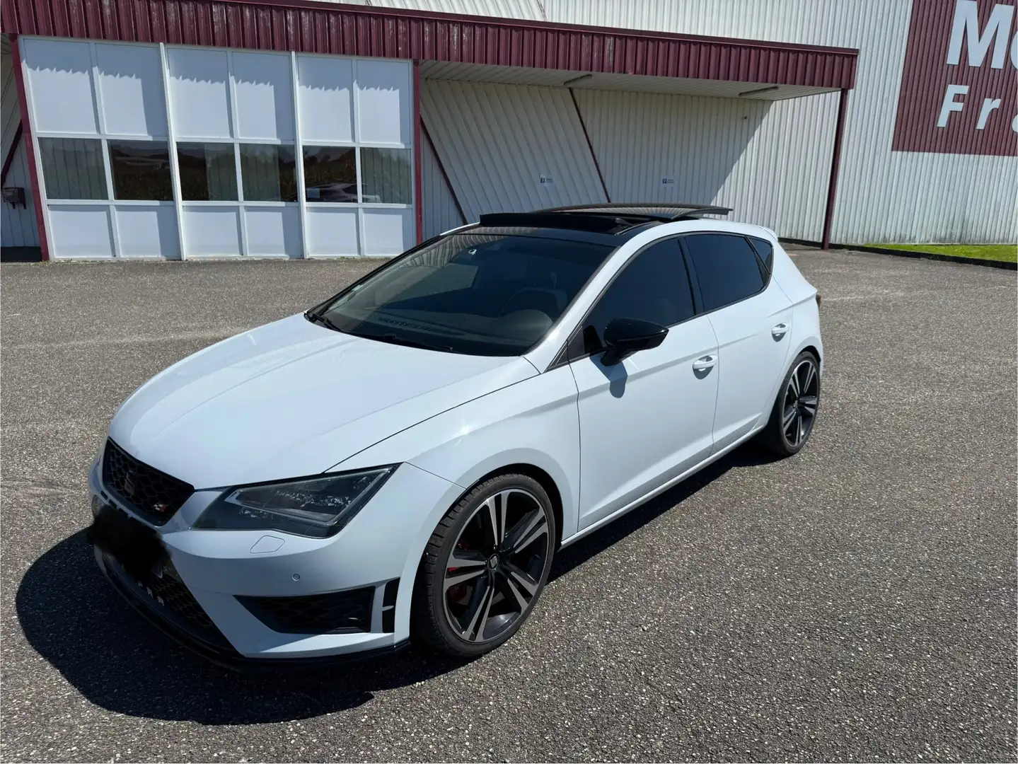 SEAT Leon Cupra Blanc - 1