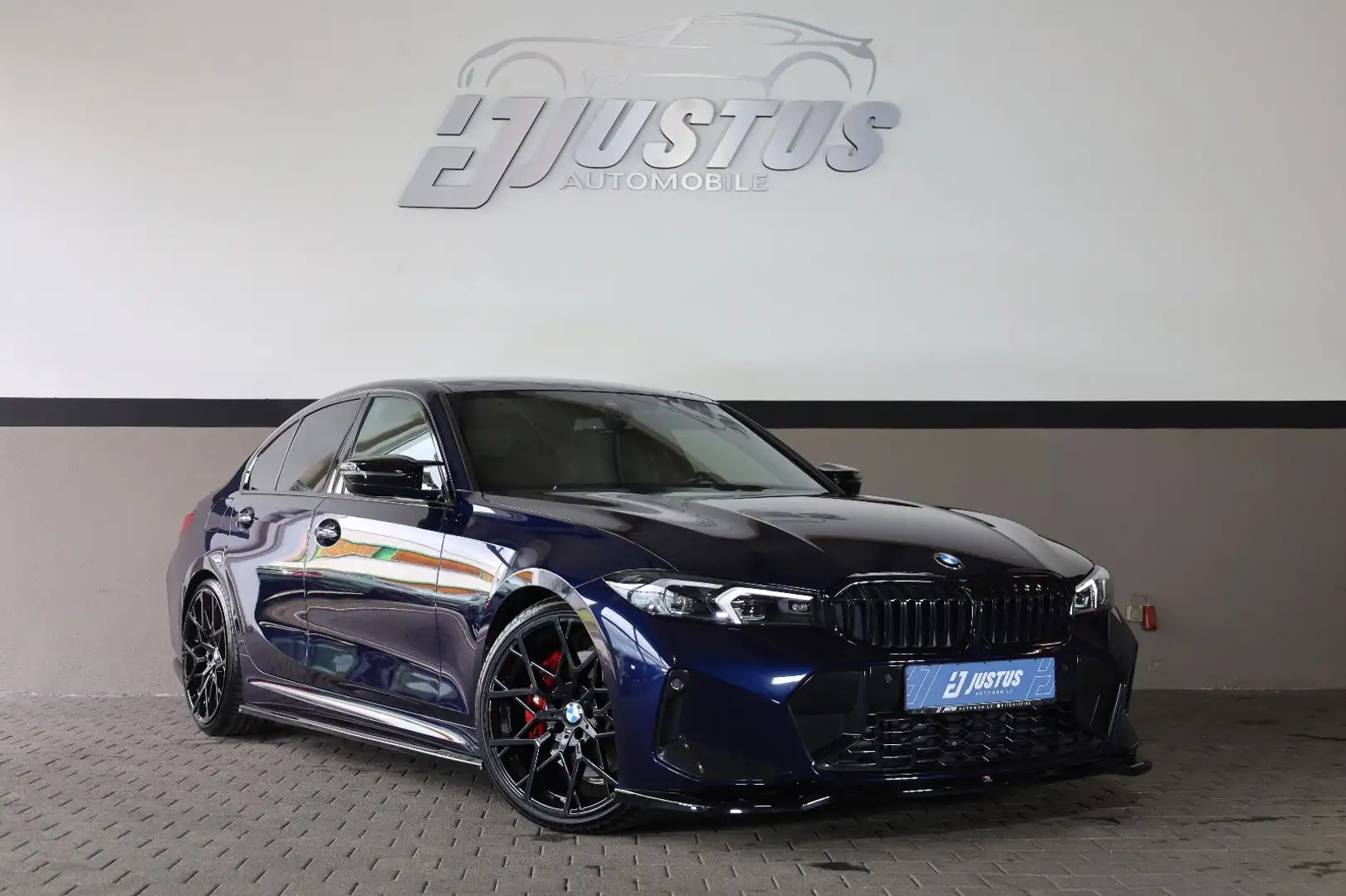 BMW 330 i xDrive/HUD/TOTW/SHZ/LHZ/HK/SBD/AMBIE/R20 Blue - 1