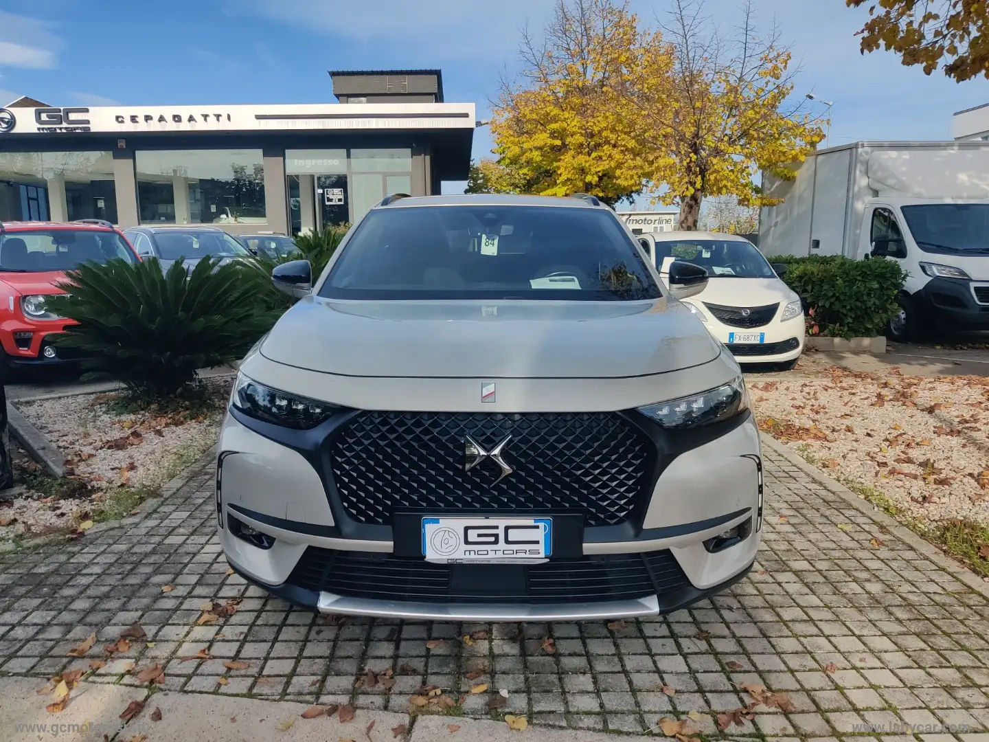 DS Automobiles DS 7 Crossback DS 7 Crossback E-Tense 4x4 Perform. Line + PROMO Grigio - 2