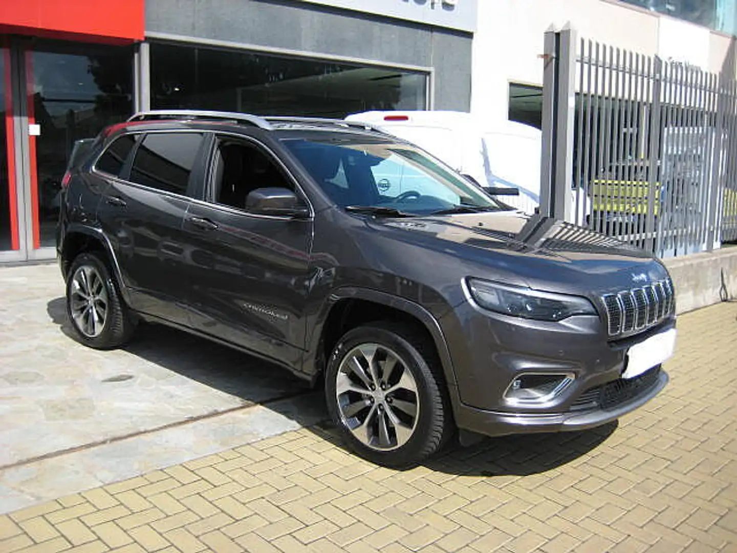 Jeep Cherokee 4ªs. 18-21 2.2 Mjt AWD Active Drive I Overland Grigio - 2
