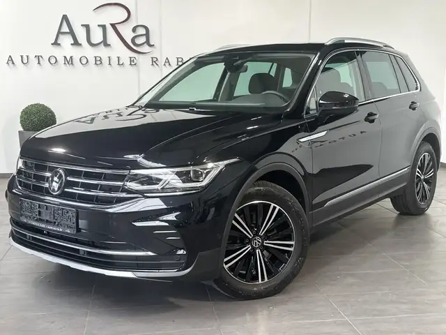 Volkswagen Tiguan view 2