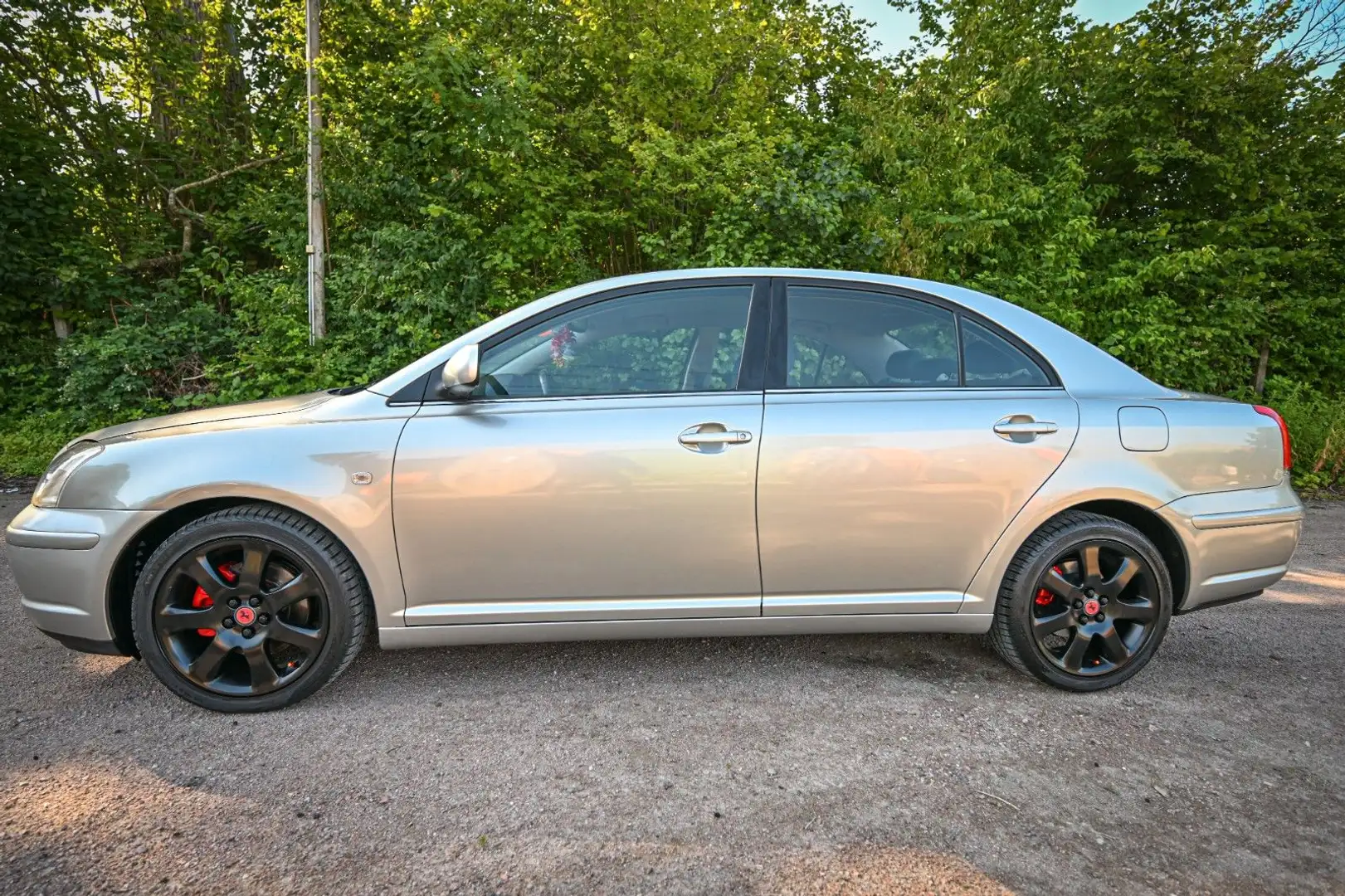 Toyota Avensis -Executive , Neuwagencharakter , 38 TKM ! Zilver - 2