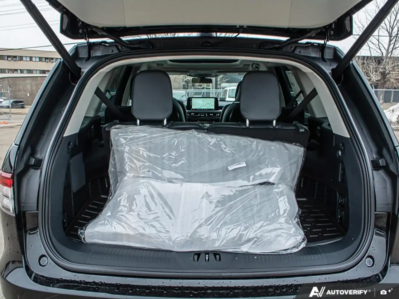 Lincoln Aviator снимка Lincoln Aviator