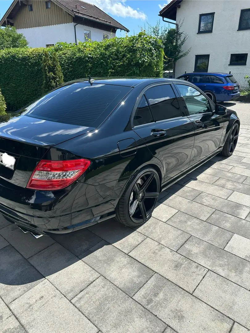 Mercedes-Benz C 63 AMG C 63 AMG (204.077) Schwarz - 1