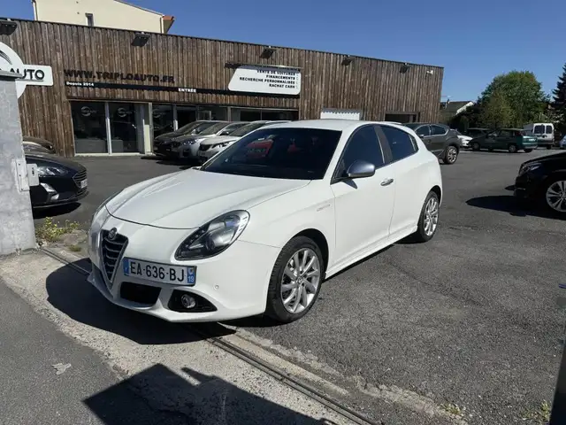 Alfa Romeo Giulietta Giulietta 2.0 175 S/S - Distinctive Business + GPS + Radars AR