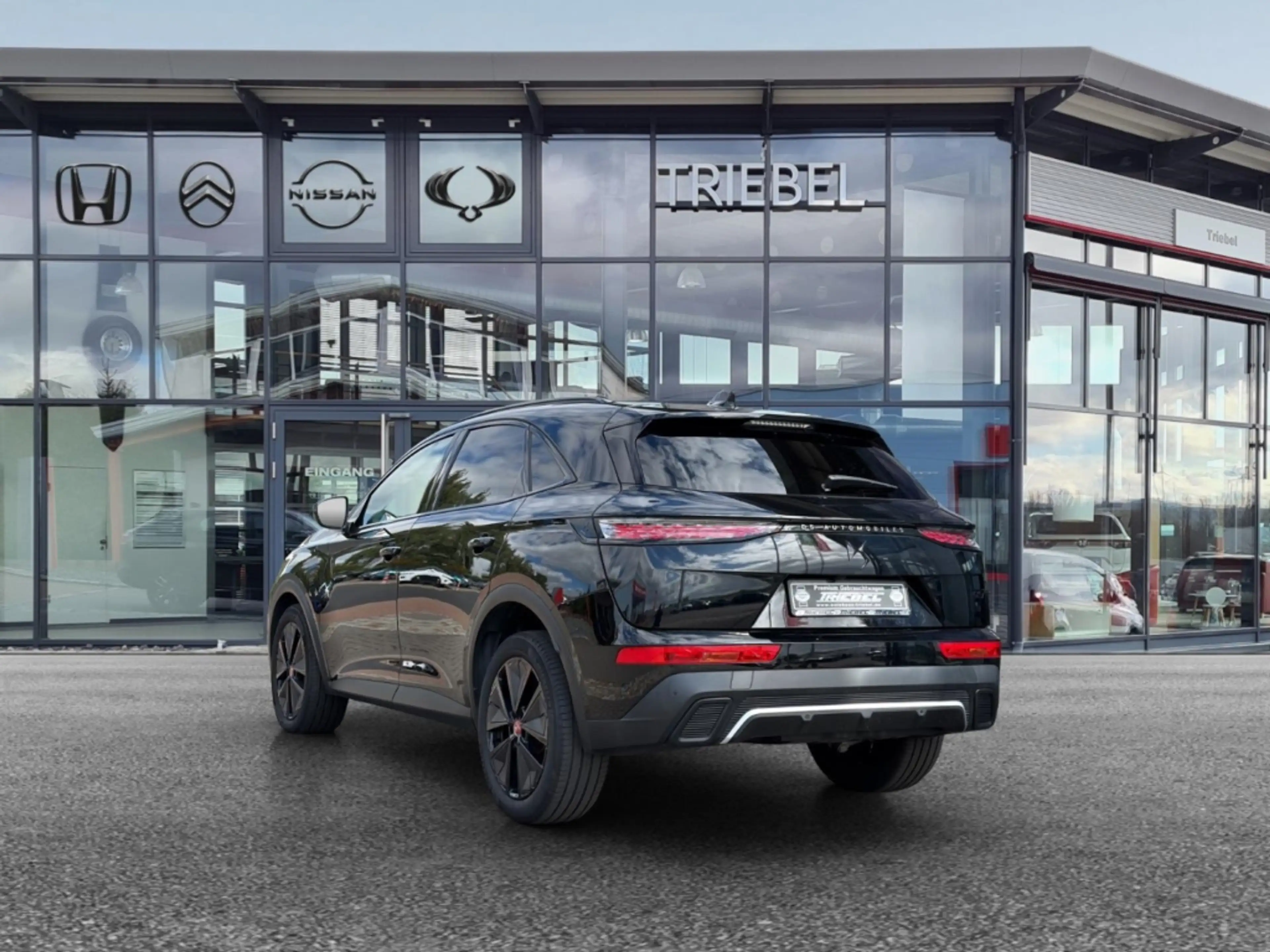 DS Automobiles DS 7 Performance Line + BHDi 130 °LED°Kamera°BF° — photo 4