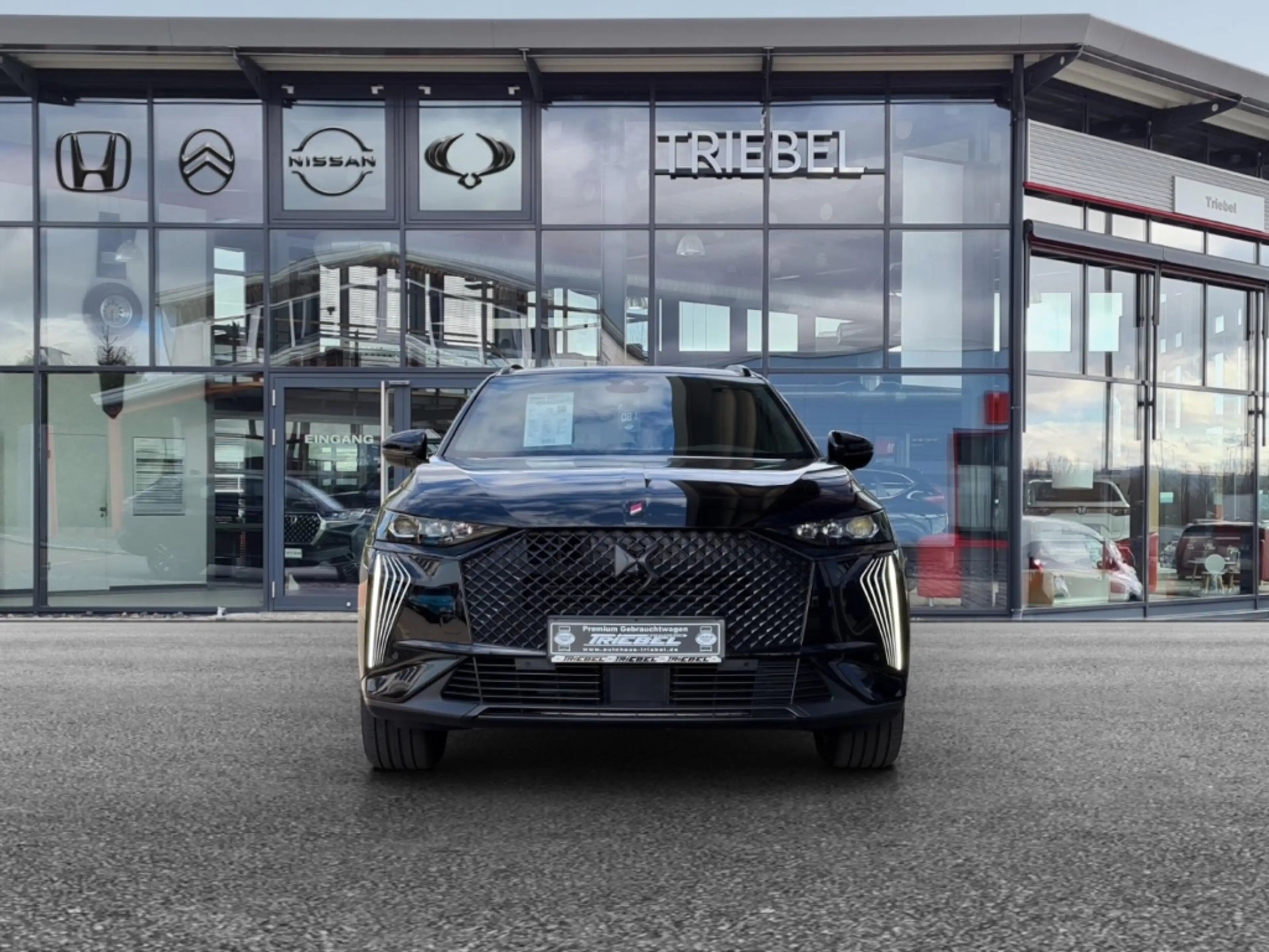 DS Automobiles DS 7 Performance Line + BHDi 130 °LED°Kamera°BF° — photo 8