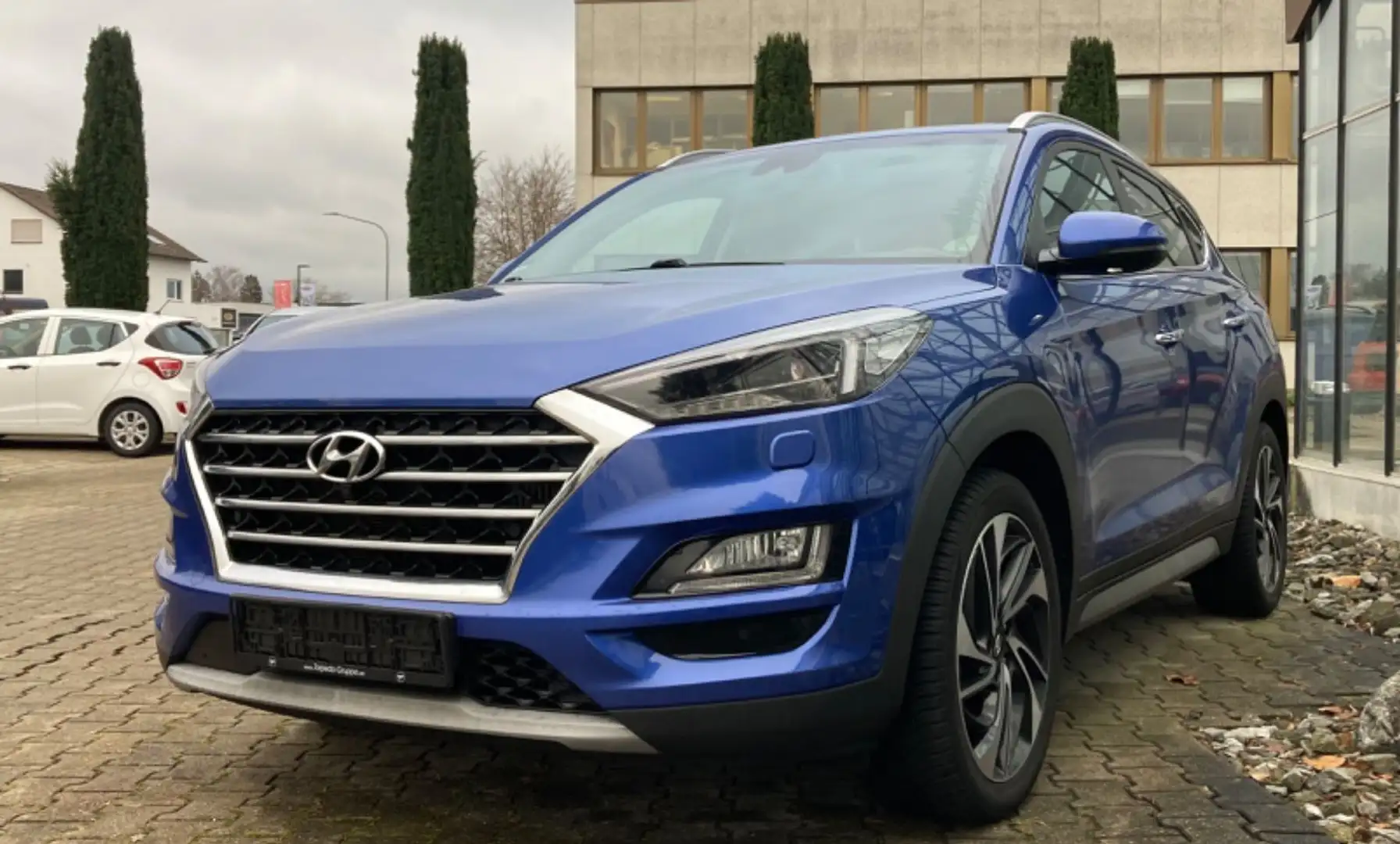 Hyundai TUCSON Premium 4WD Automatik Navi Kamera Leder Blau - 2