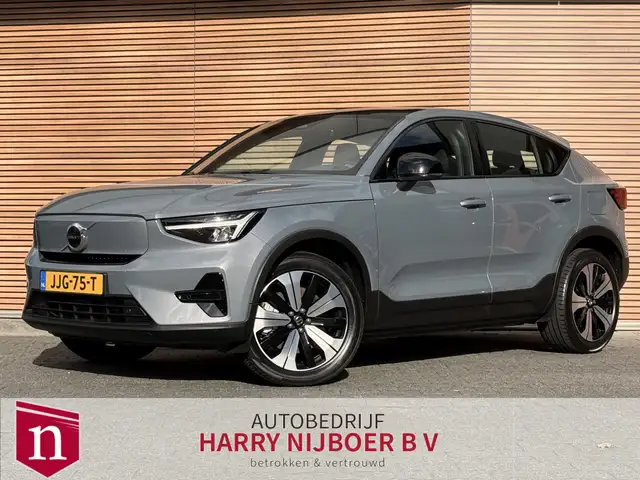 Volvo C40 Recharge Core 69 kWh Panoramadak / Carplay / Camer