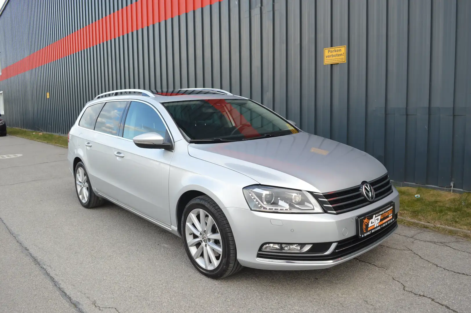 Volkswagen Passat 2,0 TDI **2.Besitz**Panorama**Leder**Xenon** Grau - 1