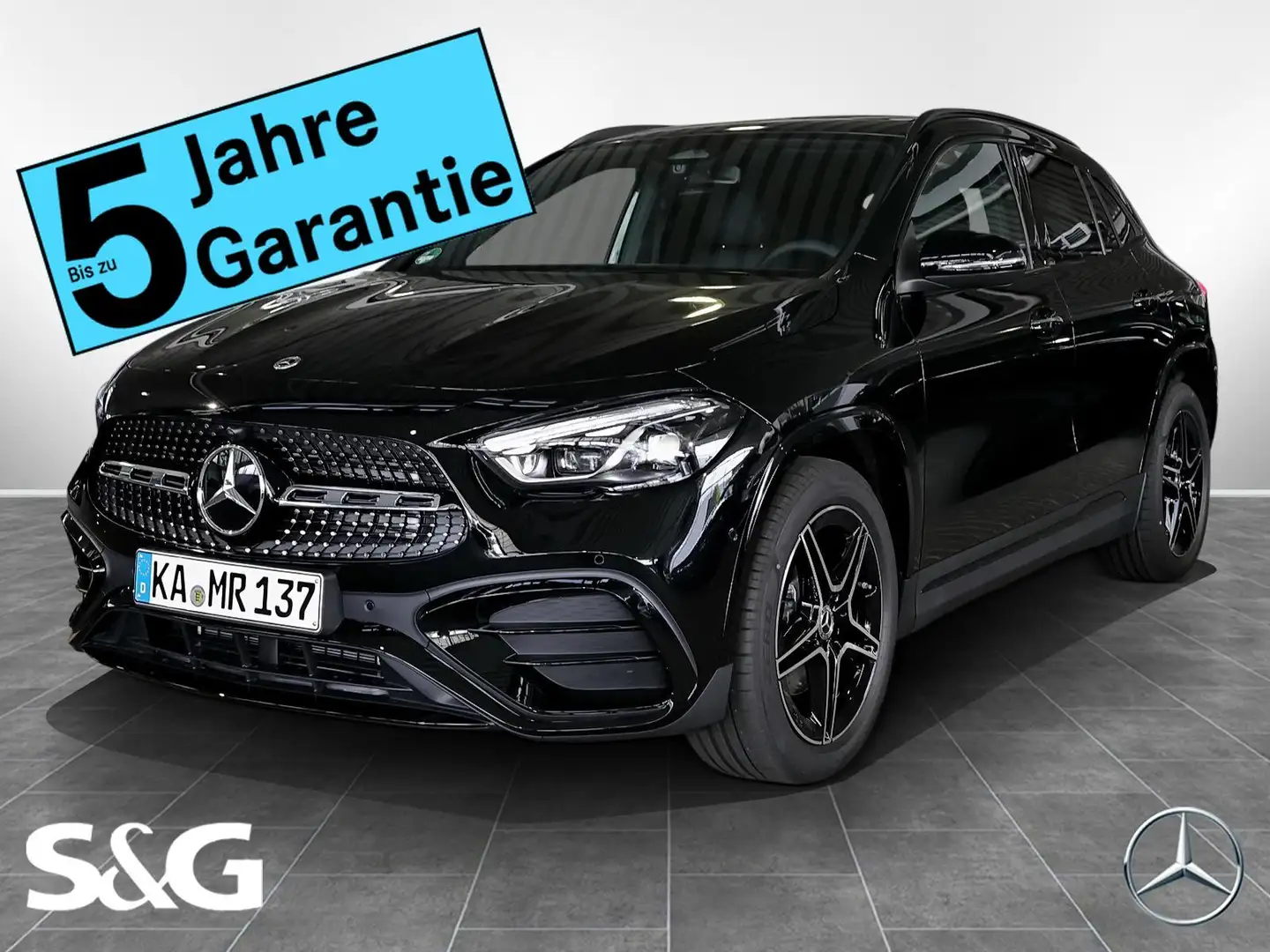 Mercedes-Benz GLA 200 AMG MBUX+RüKam+M-LED+Pano+Totwinkl+Night Schwarz - 1