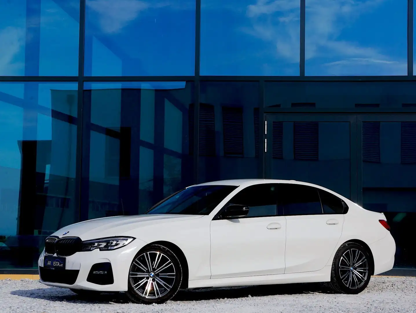 BMW 318 d Aut. M-Sport *Live Cockpit - HiFi* Weiß - 1