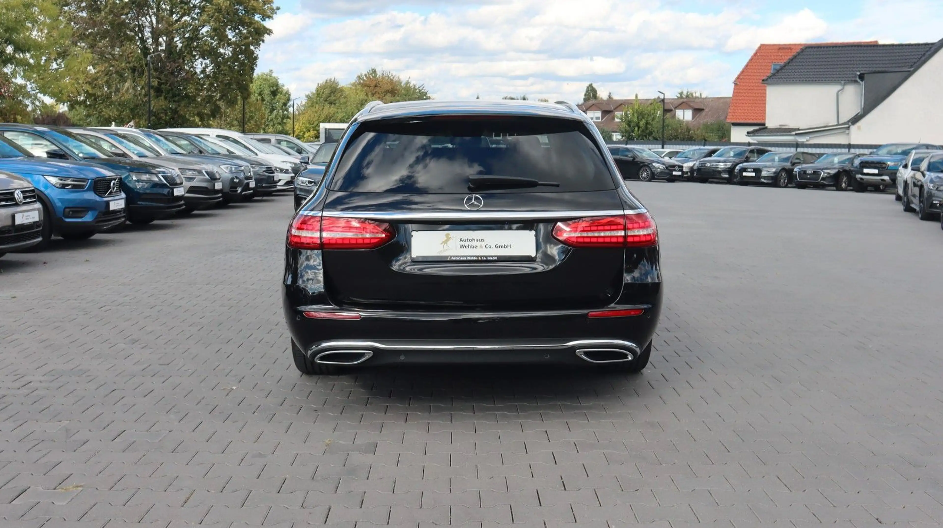 Mercedes-Benz E 200 Exclusive Widescreen CarPlay TotW 360° AHK — photo 5