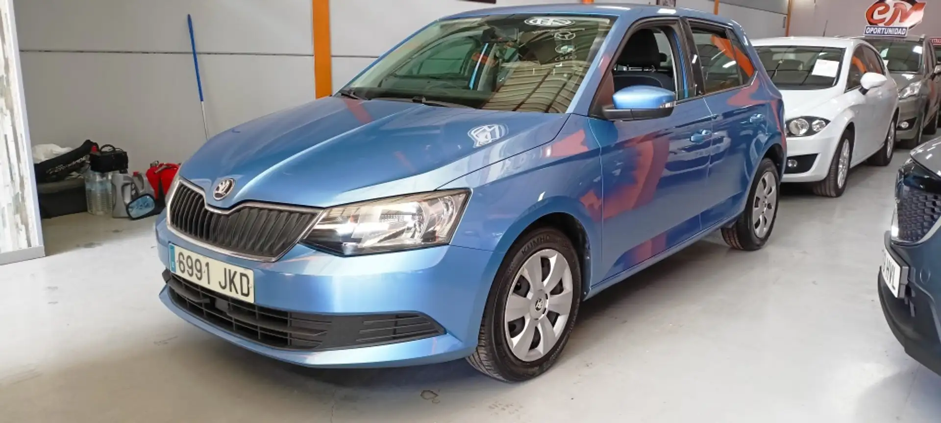 Skoda Fabia 1.0 MPI Ambition 55kW Azul - 1