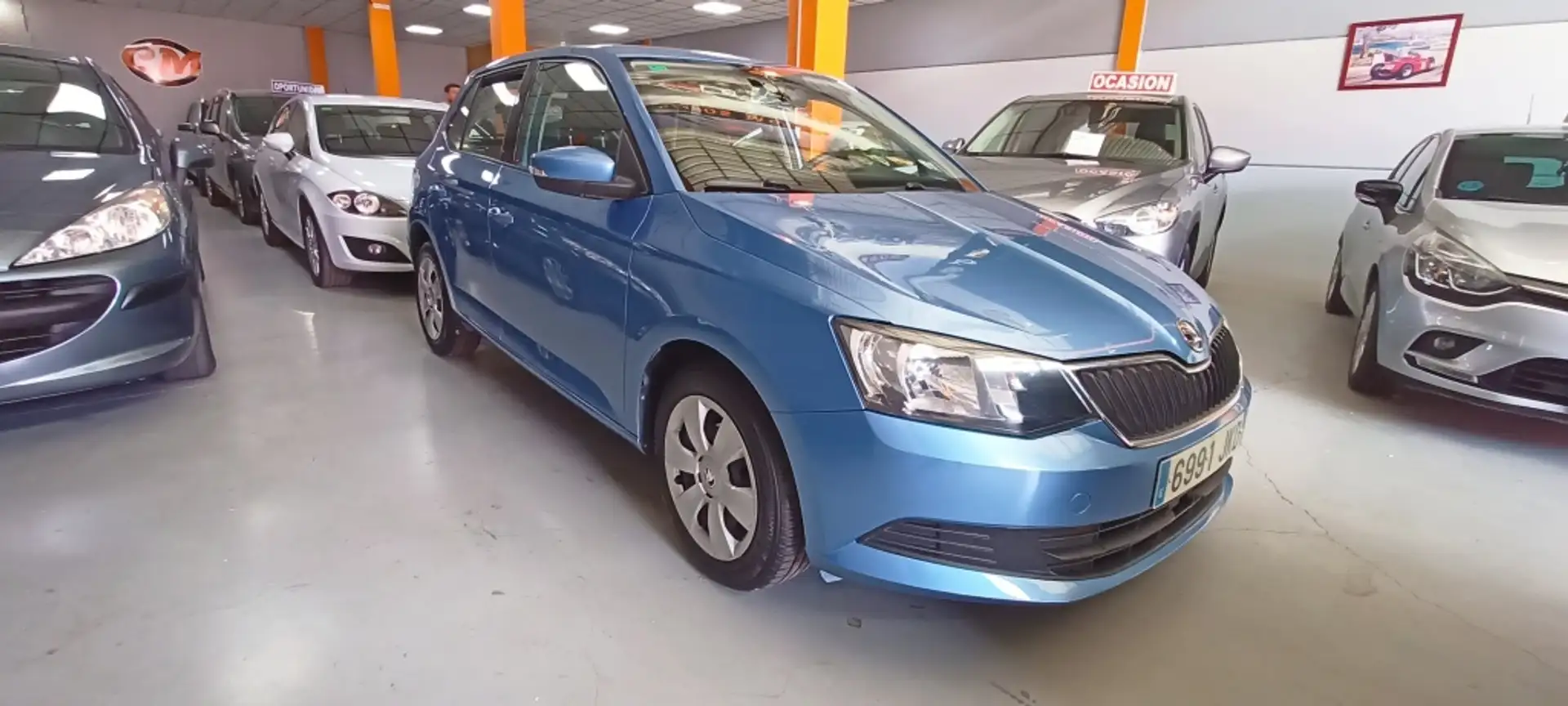 Skoda Fabia 1.0 MPI Ambition 55kW Azul - 2