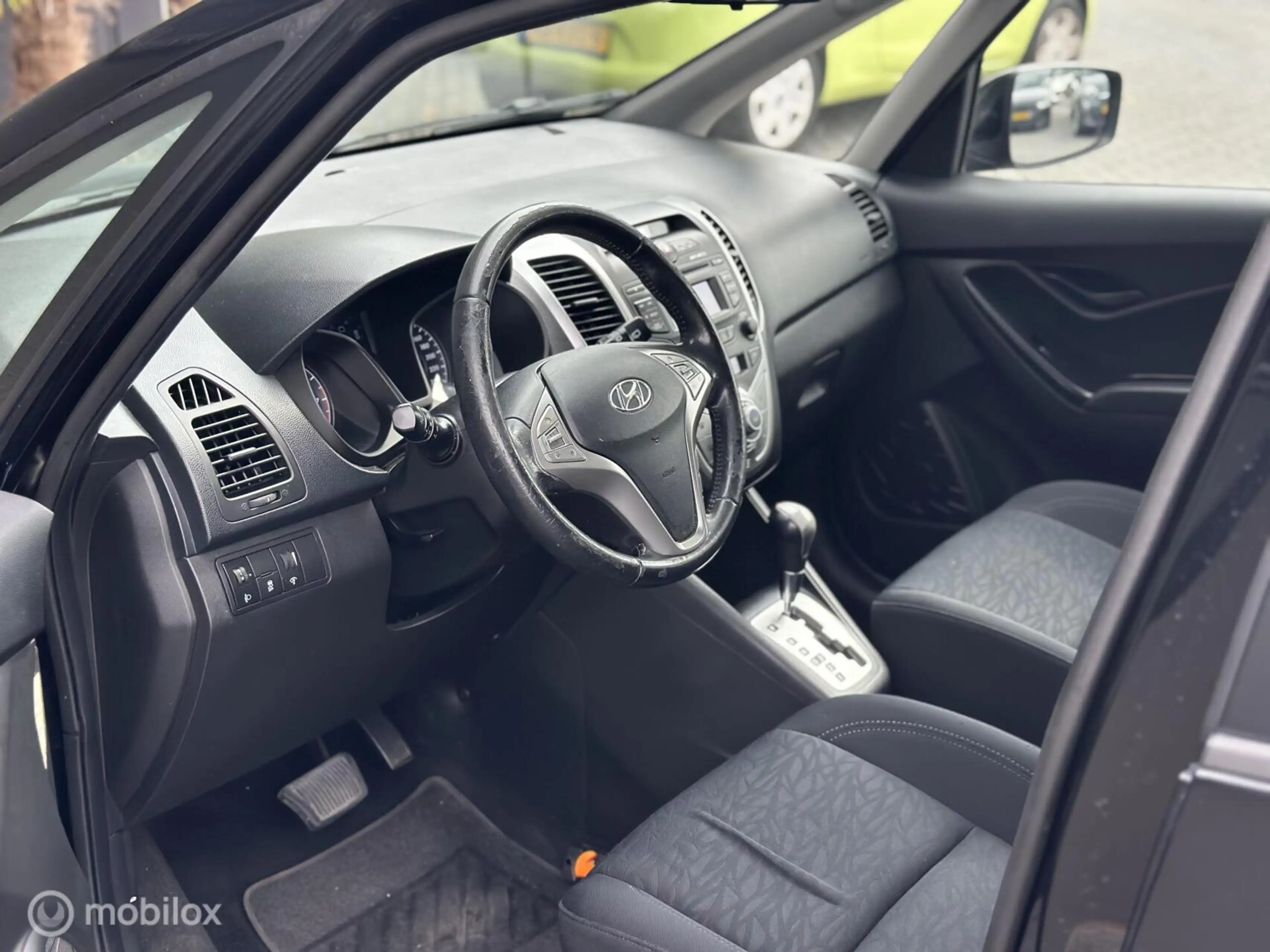 Hyundai iX20 1.6i i-Vision | Automaat | Climate | Trekhaak — photo 9