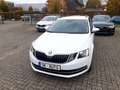 Skoda Octavia Combi 2.0 TDI Style*DSG*NAVI*AHK*LEDER* Weiß - thumbnail 3