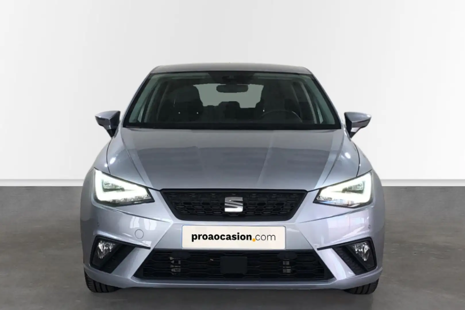 SEAT Ibiza 1.0 TSI S&S Style 110 Plateado - 2