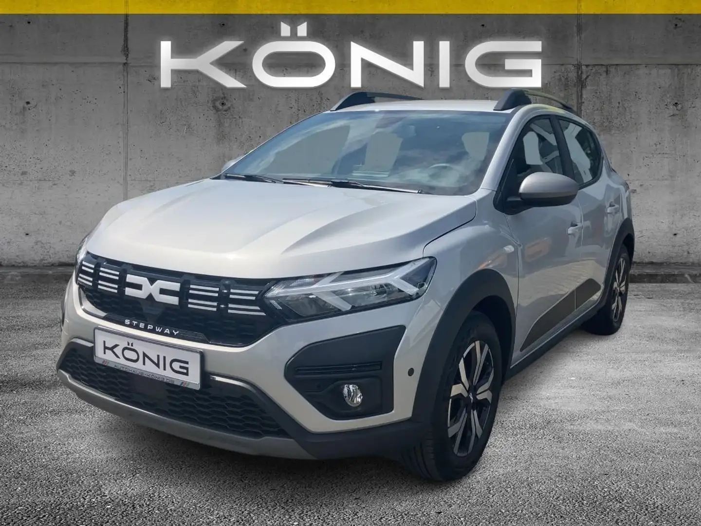 Dacia Sandero Stepway Expression+ TCe100 ECO-G- Grijs - 1