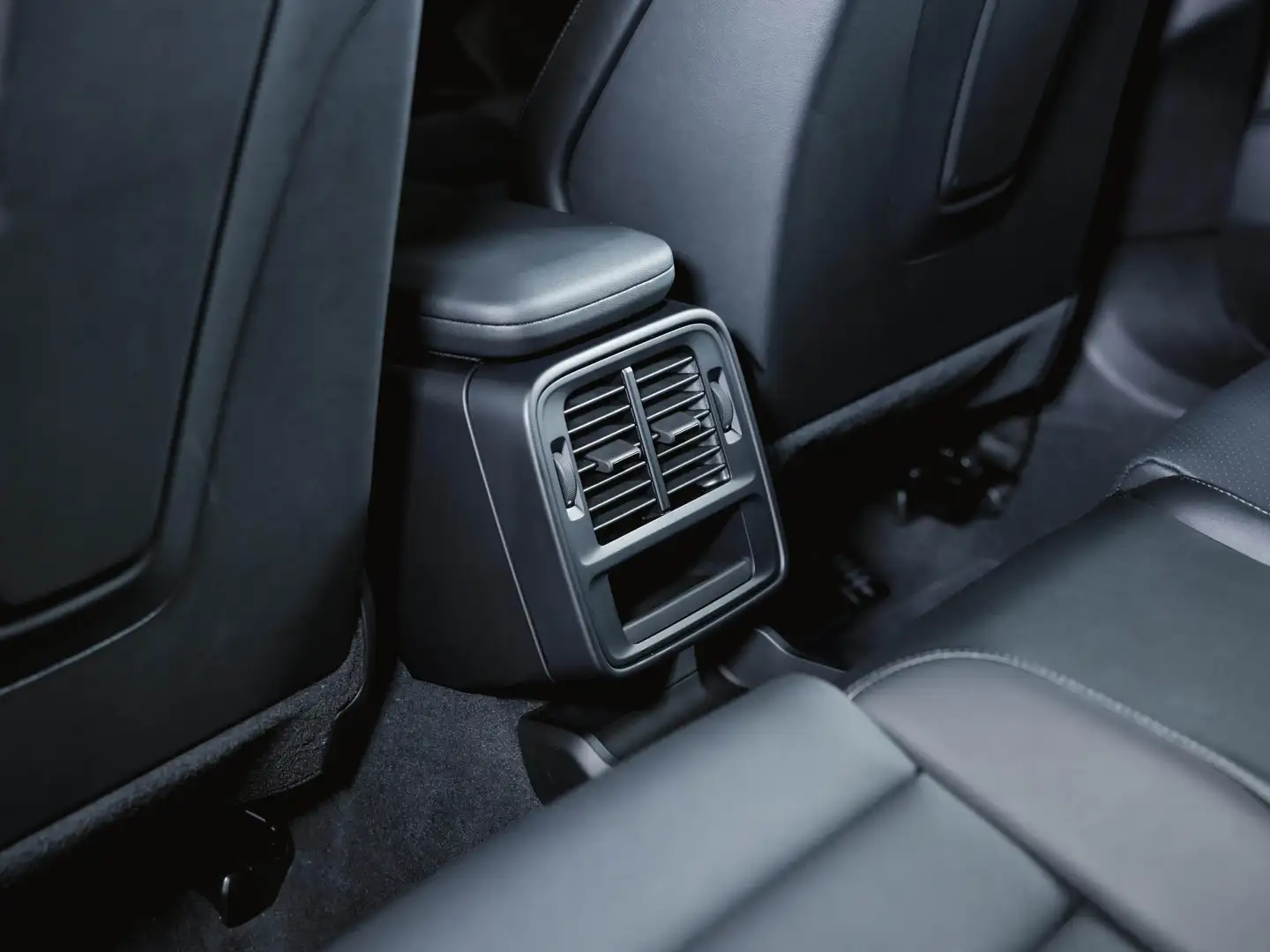 Car Image 43