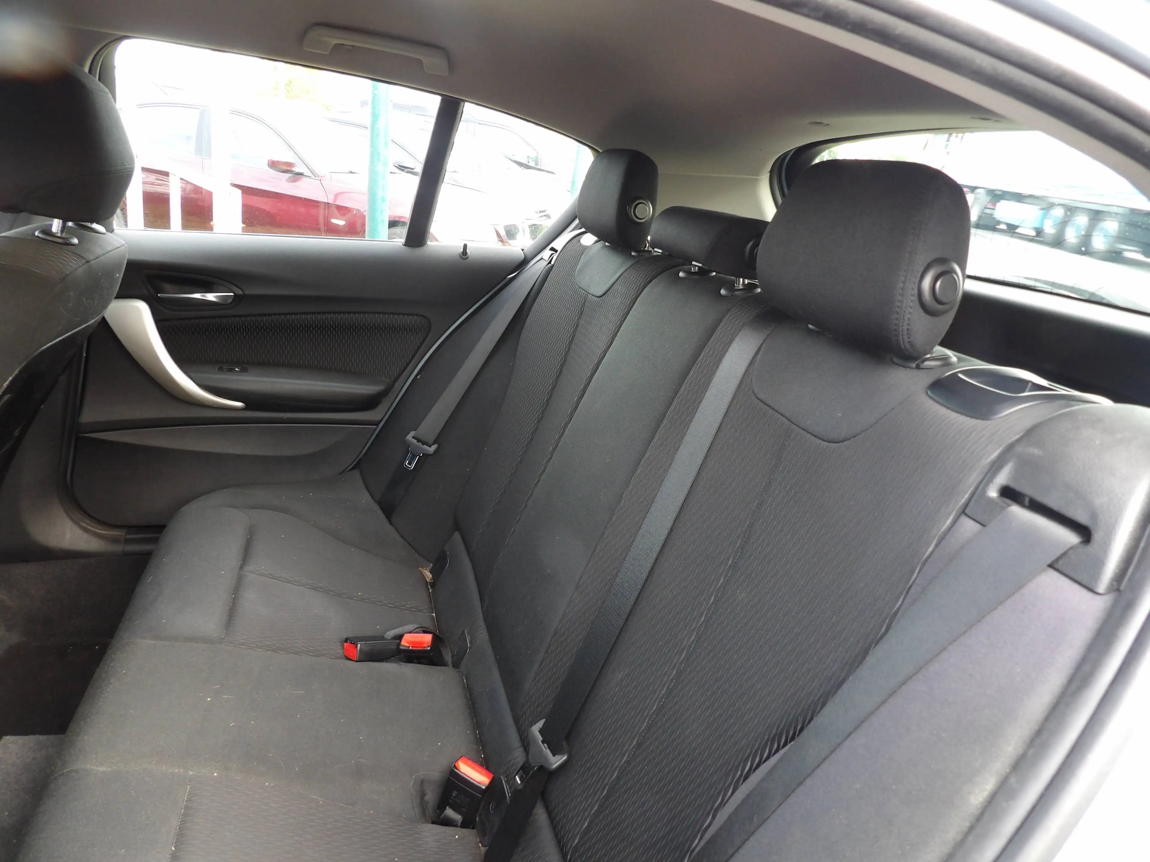BMW 118 118 d xDrive Klima Radio HU AU Neu — photo 14