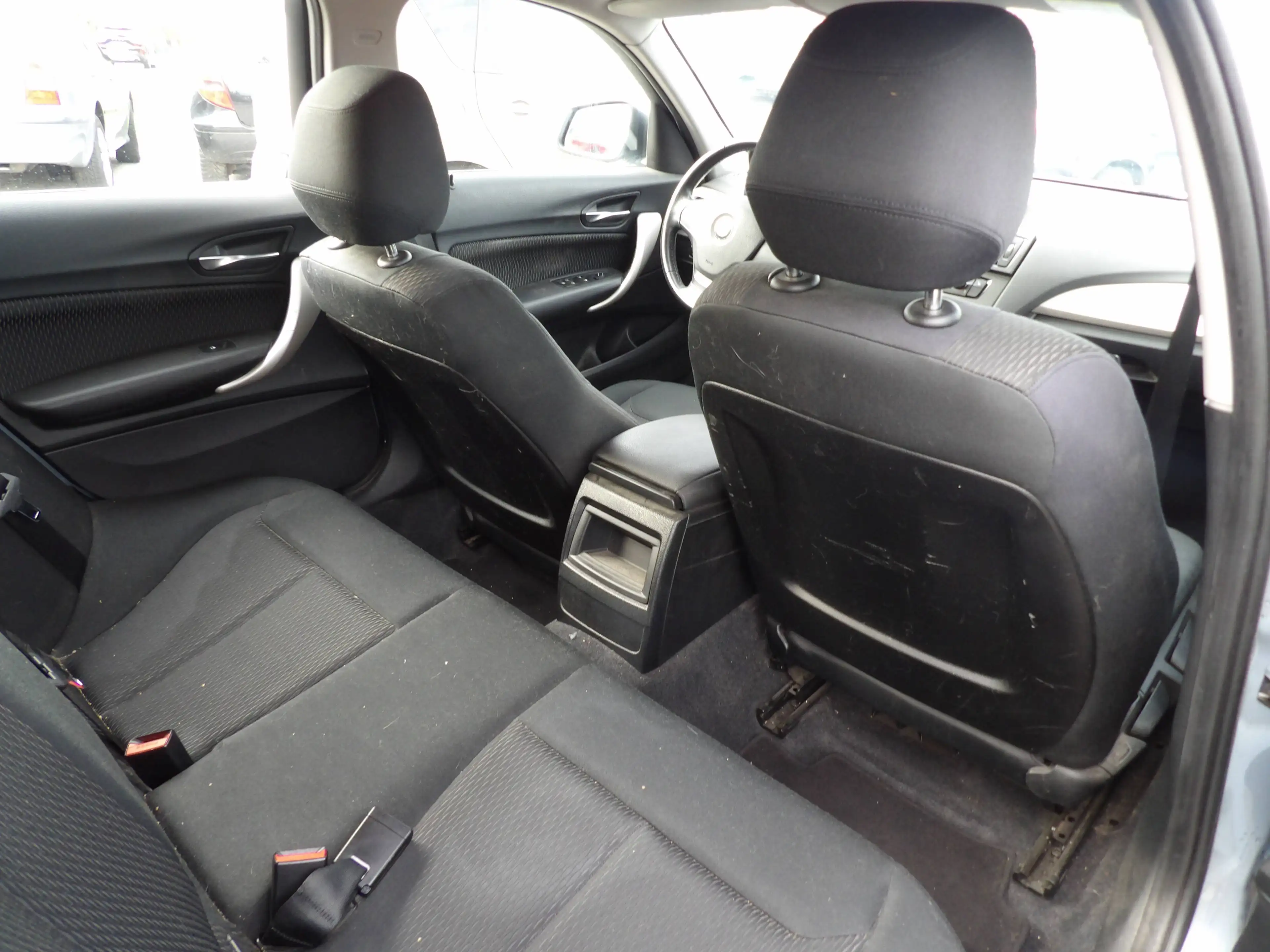 BMW 118 118 d xDrive Klima Radio HU AU Neu — photo 13