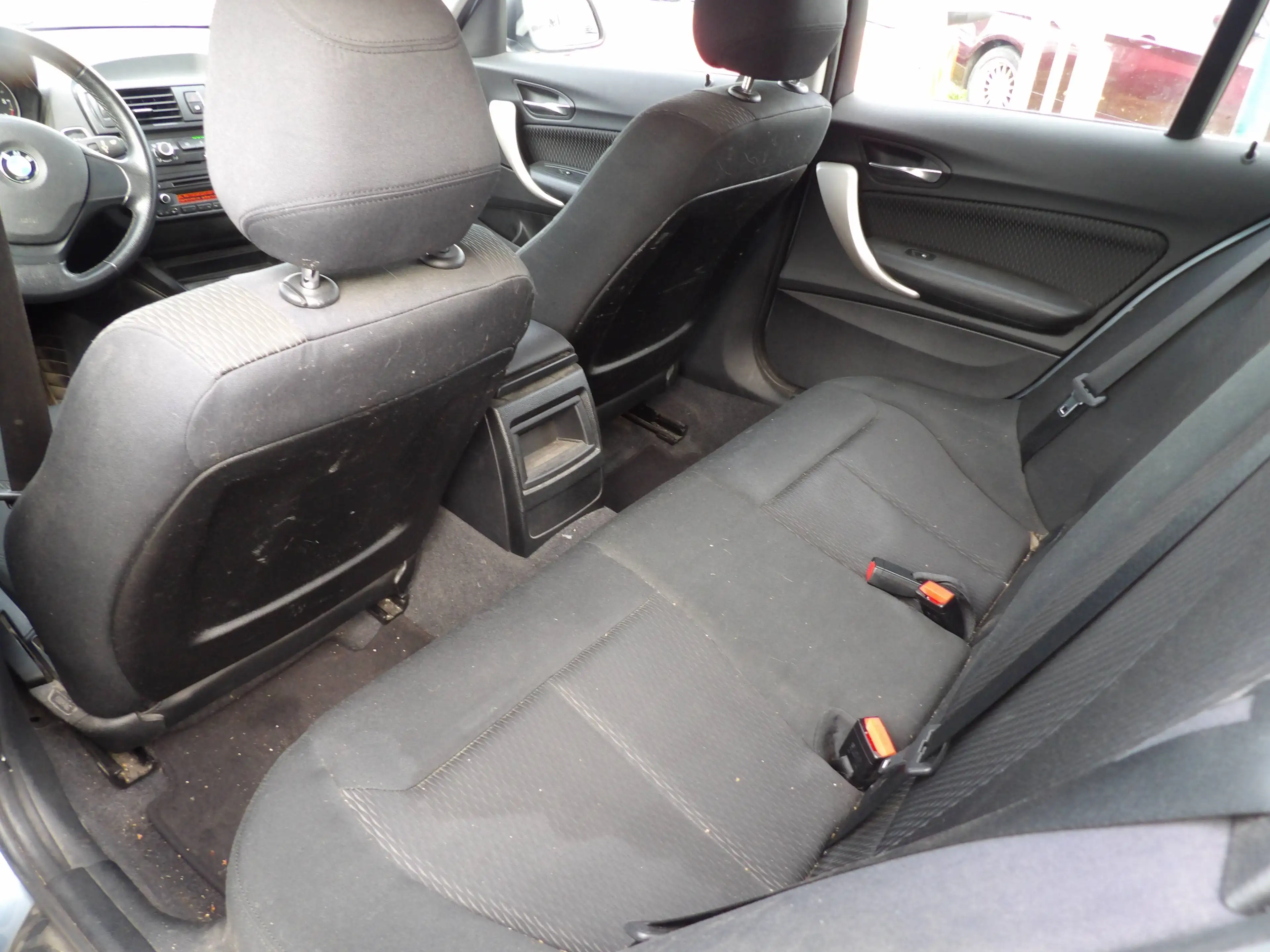 BMW 118 118 d xDrive Klima Radio HU AU Neu — photo 12