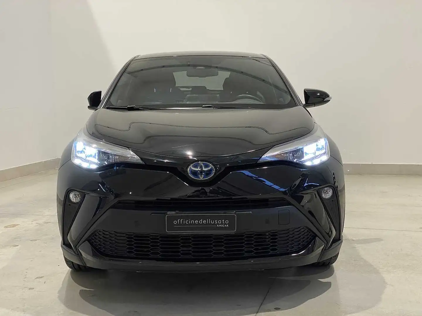 Toyota C-HR 2.0 Hybrid E-CVT Trend Nero - 2