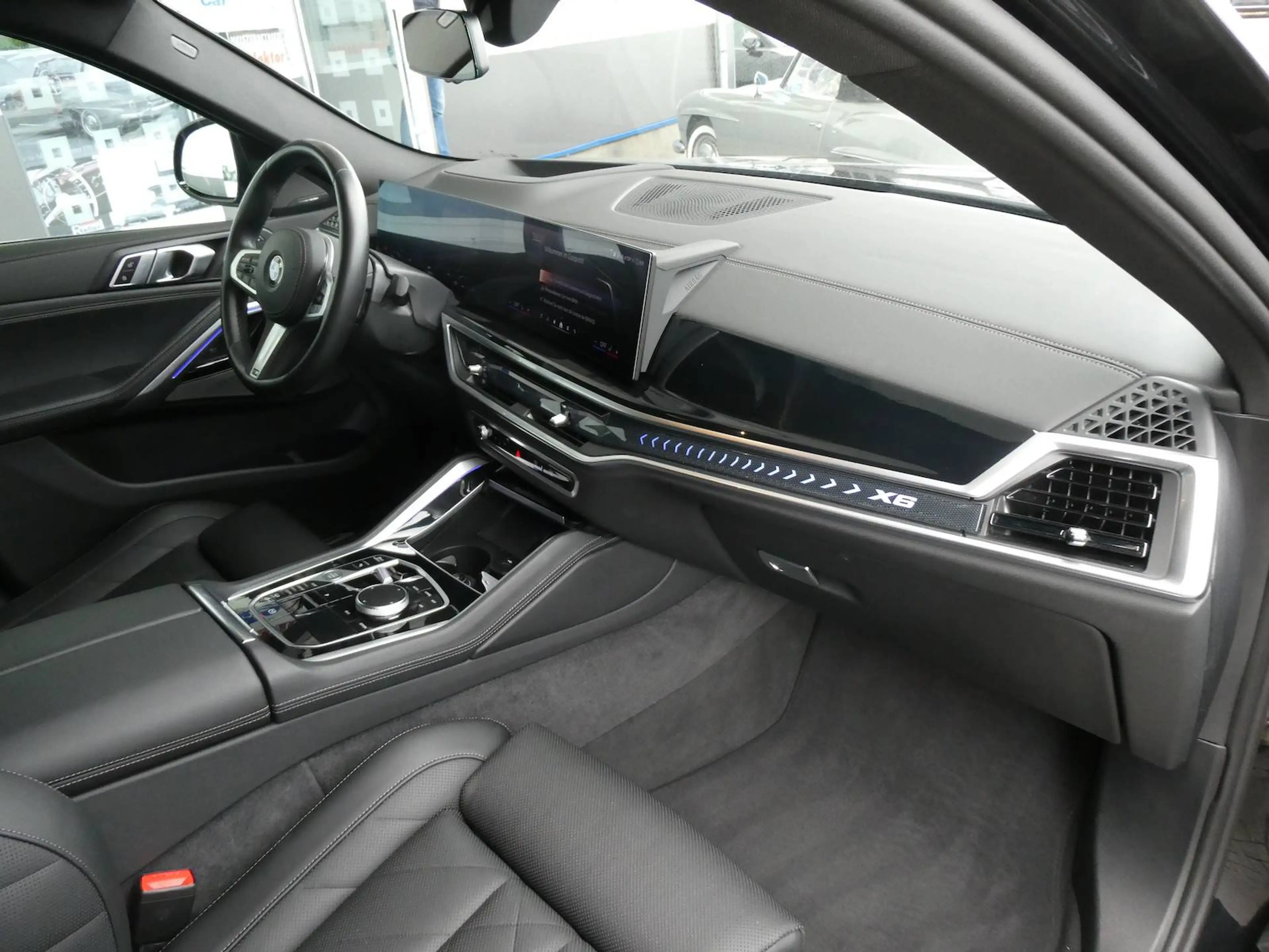 BMW X6 40 i xDrive M Sport Pro — photo 12
