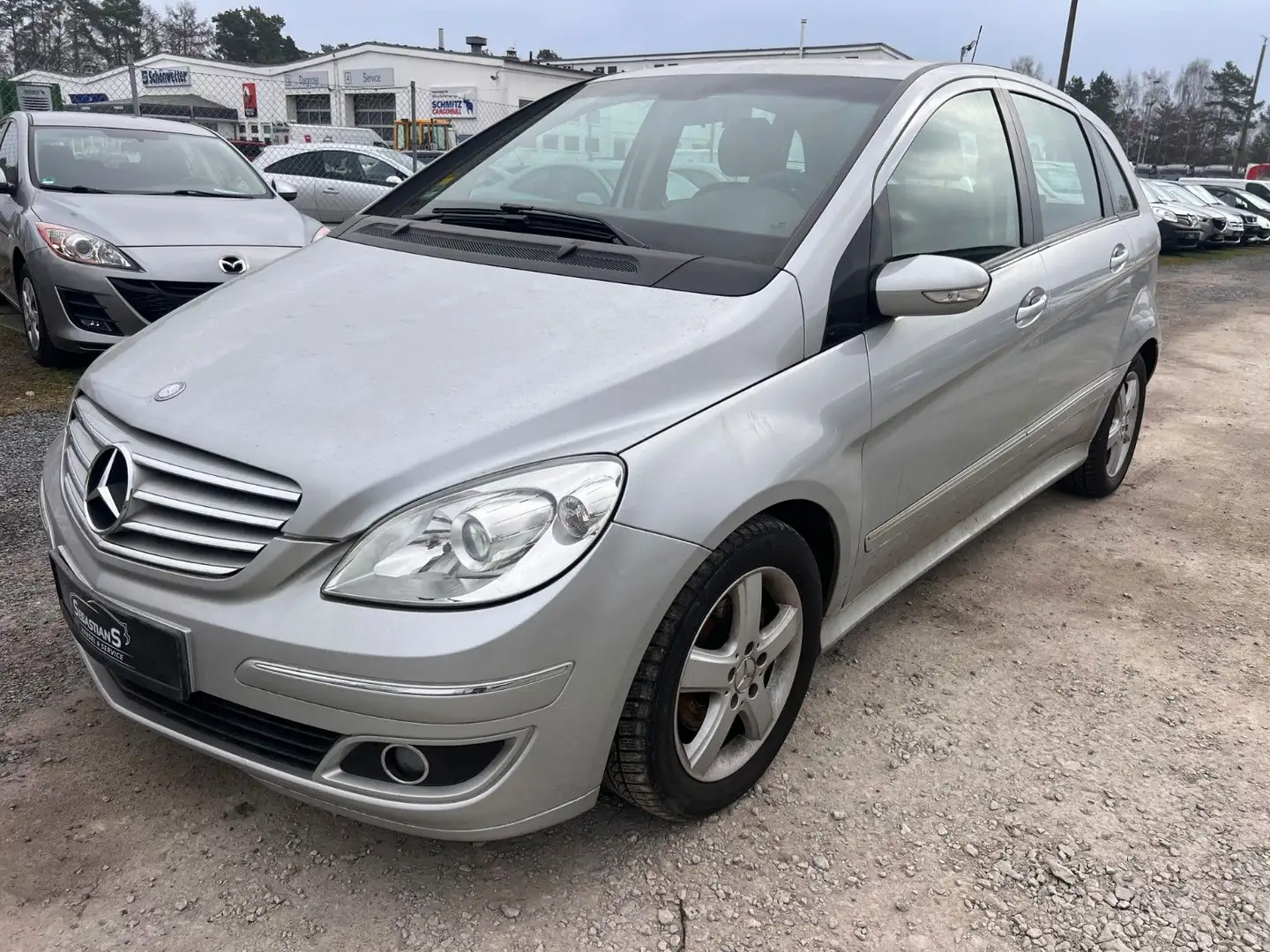 Mercedes-Benz B 200 CDI Special Edition Plateado - 1
