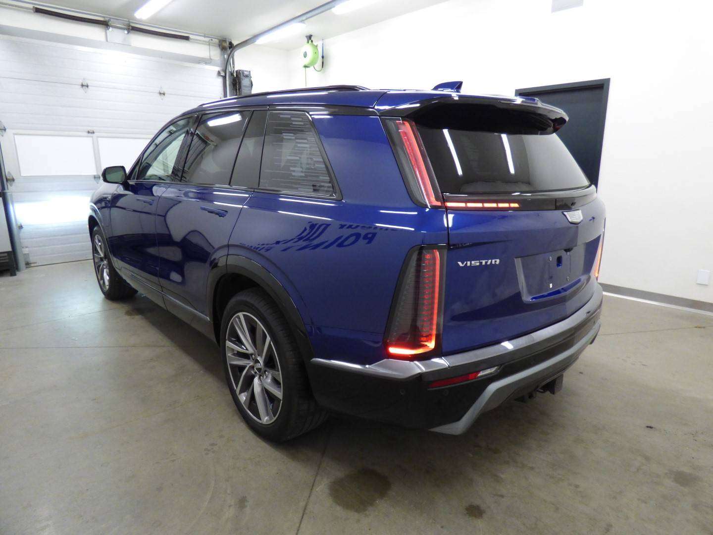 2026 Cadillac Vistiq SPORT, TOIT PANO, CUIR, JAMAIS ACCIDENTÉ, GARANTIE — снимка 1