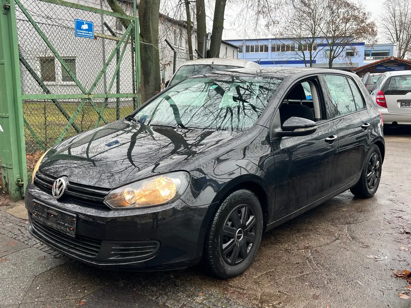 Volkswagen Golf 6 1.4 MPI 5-Türer *KLIMA+PDC* 119.000KM Zwart - 1