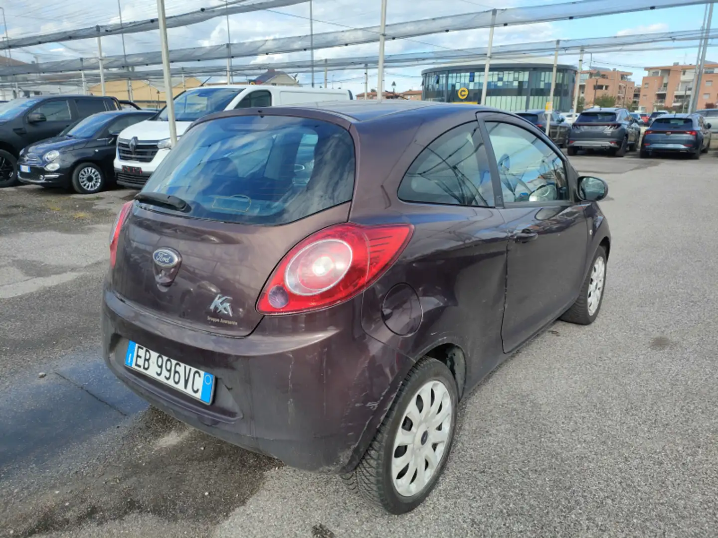 Ford Ka/Ka+ 1.2 8V 69CV Titanium Violet - 2