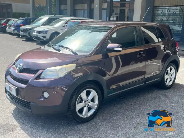 Toyota Urban Cruiser 1.3 vvt-i Dual Sol 2wd