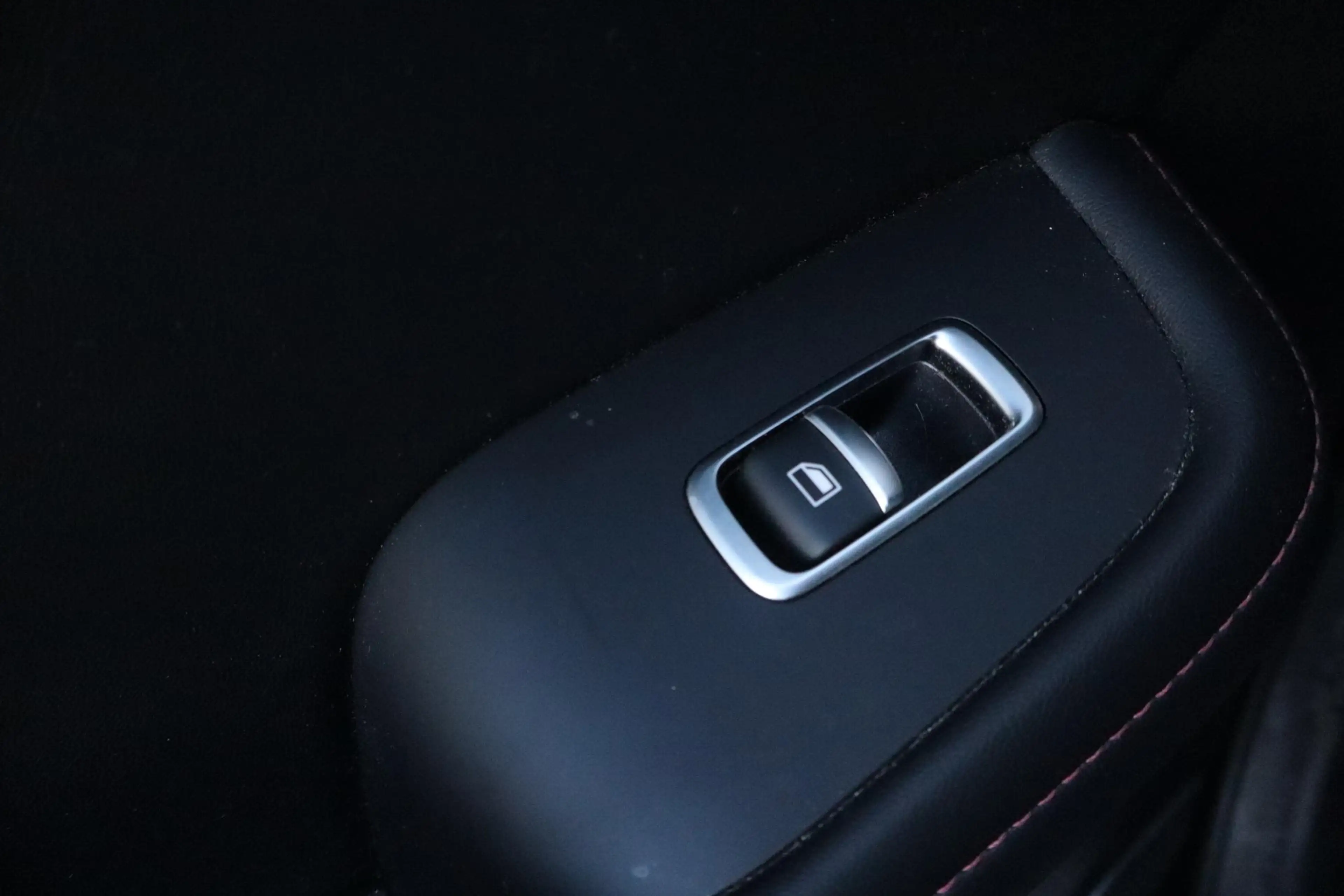 MG EHS 1.5 TGDI Comfort PHEV | Leder interieur | Adaptive — photo 24