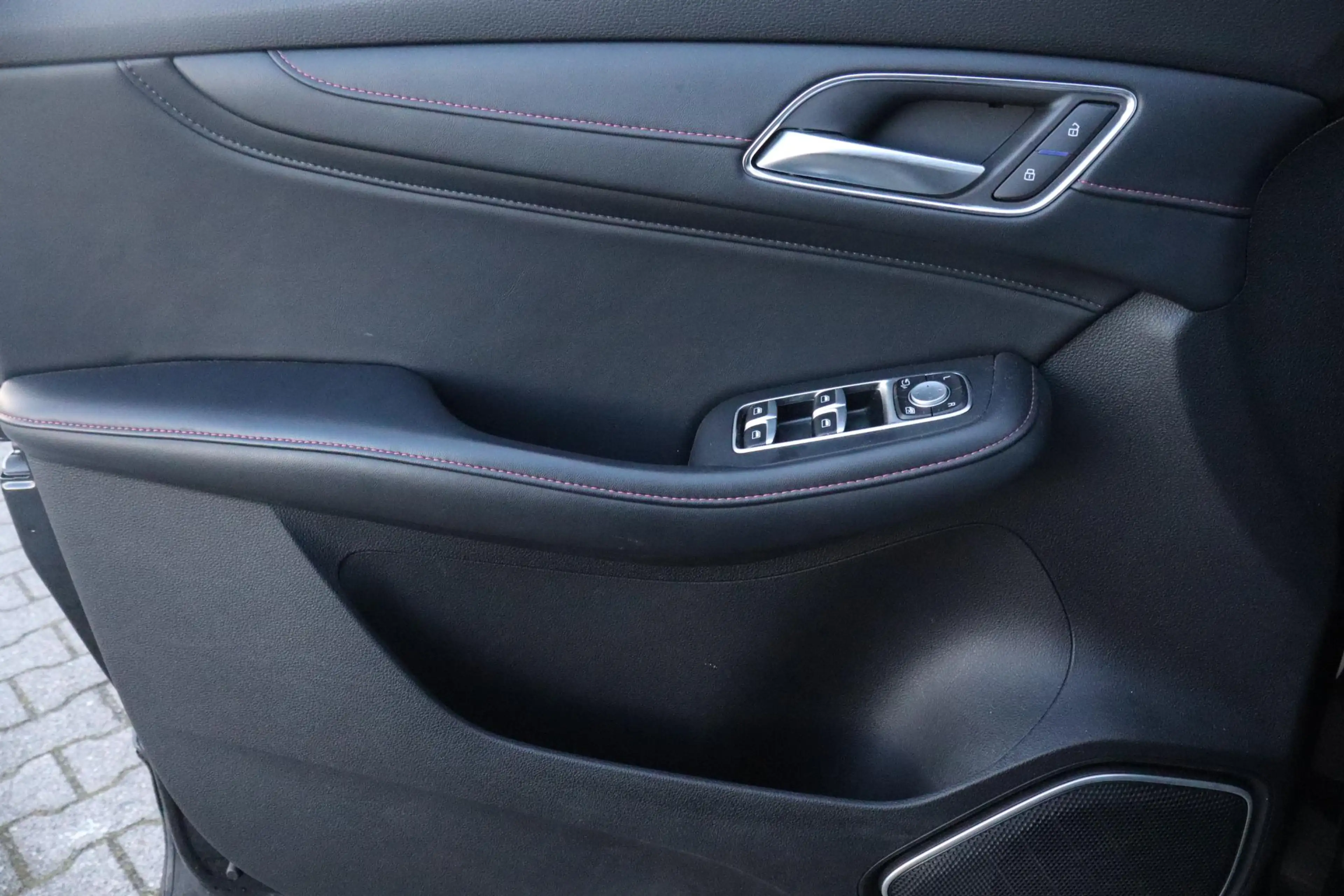 MG EHS 1.5 TGDI Comfort PHEV | Leder interieur | Adaptive — photo 20