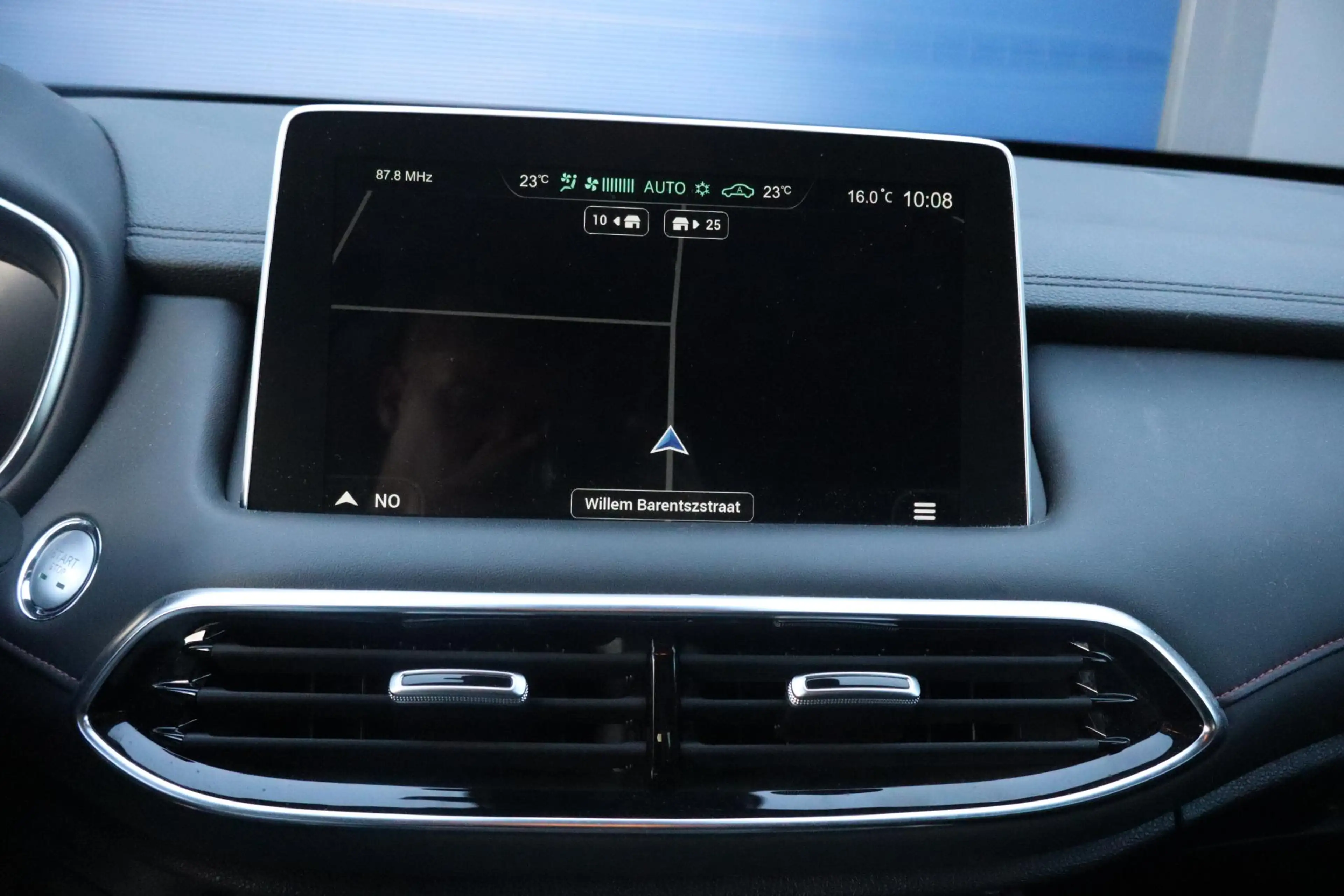 MG EHS 1.5 TGDI Comfort PHEV | Leder interieur | Adaptive — photo 16