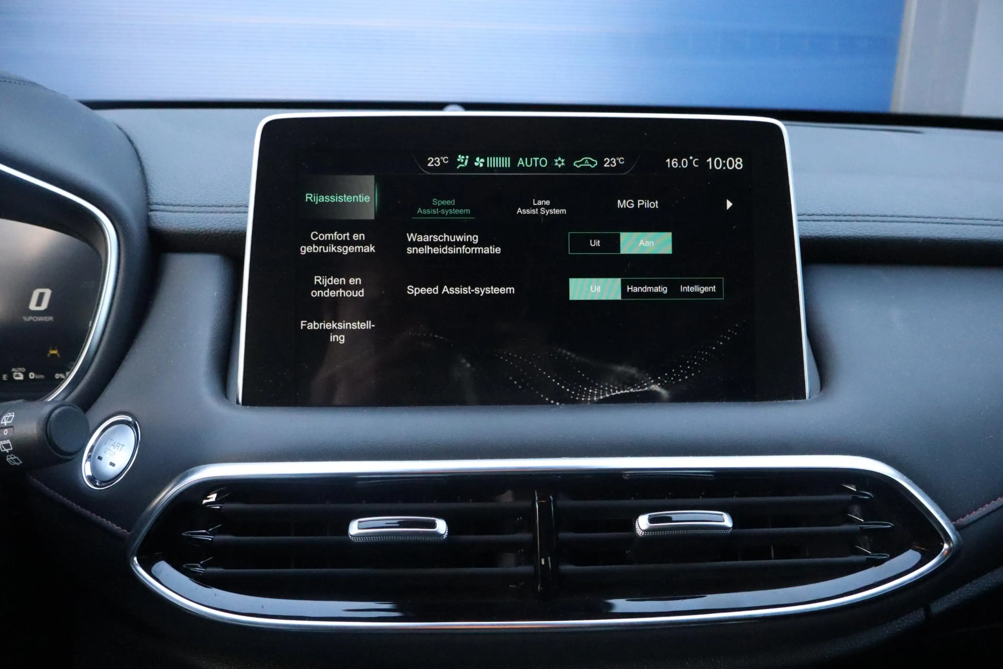 MG EHS 1.5 TGDI Comfort PHEV | Leder interieur | Adaptive — photo 15