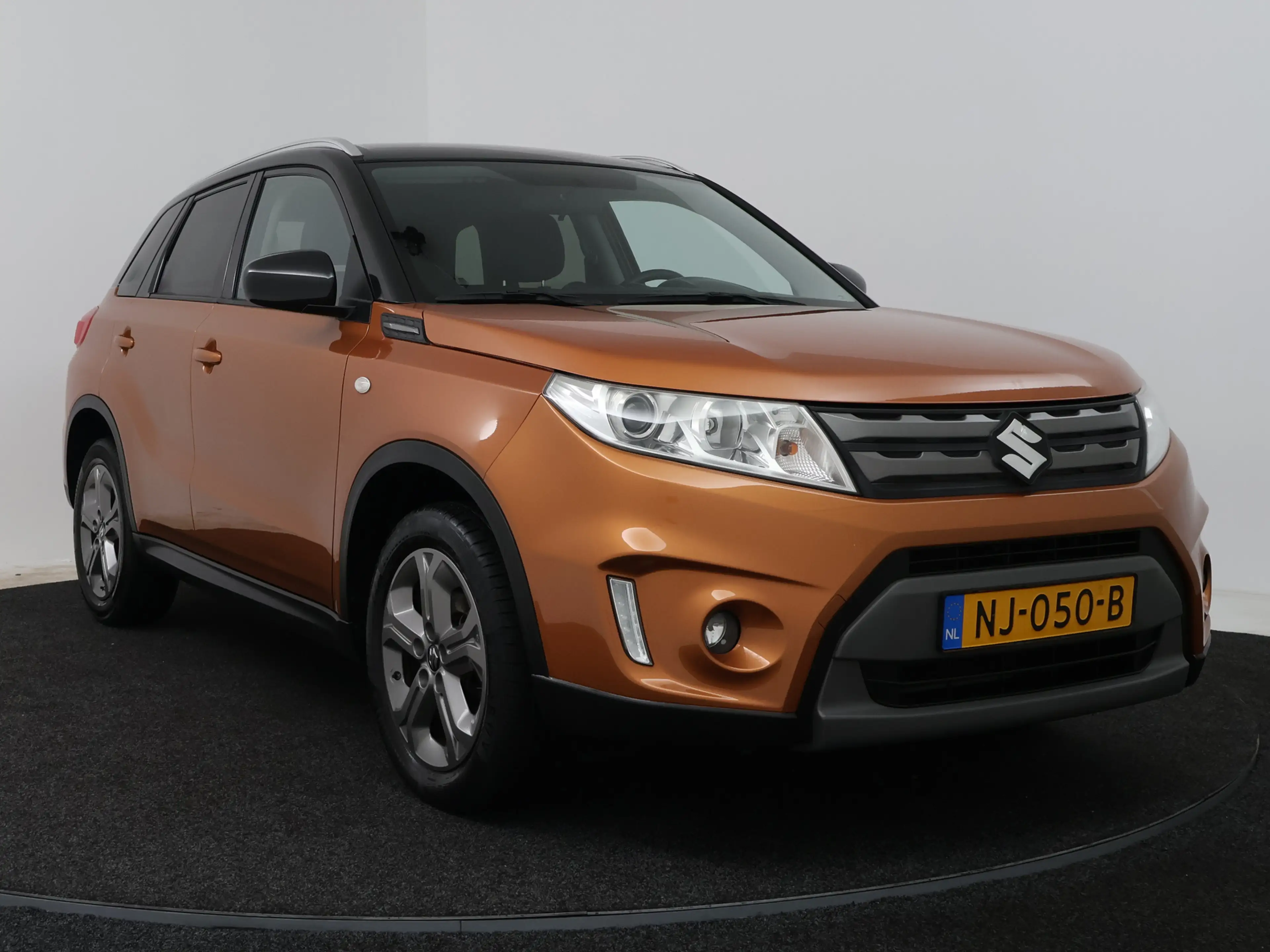 Suzuki Vitara 1.6 Exclusive — photo 15