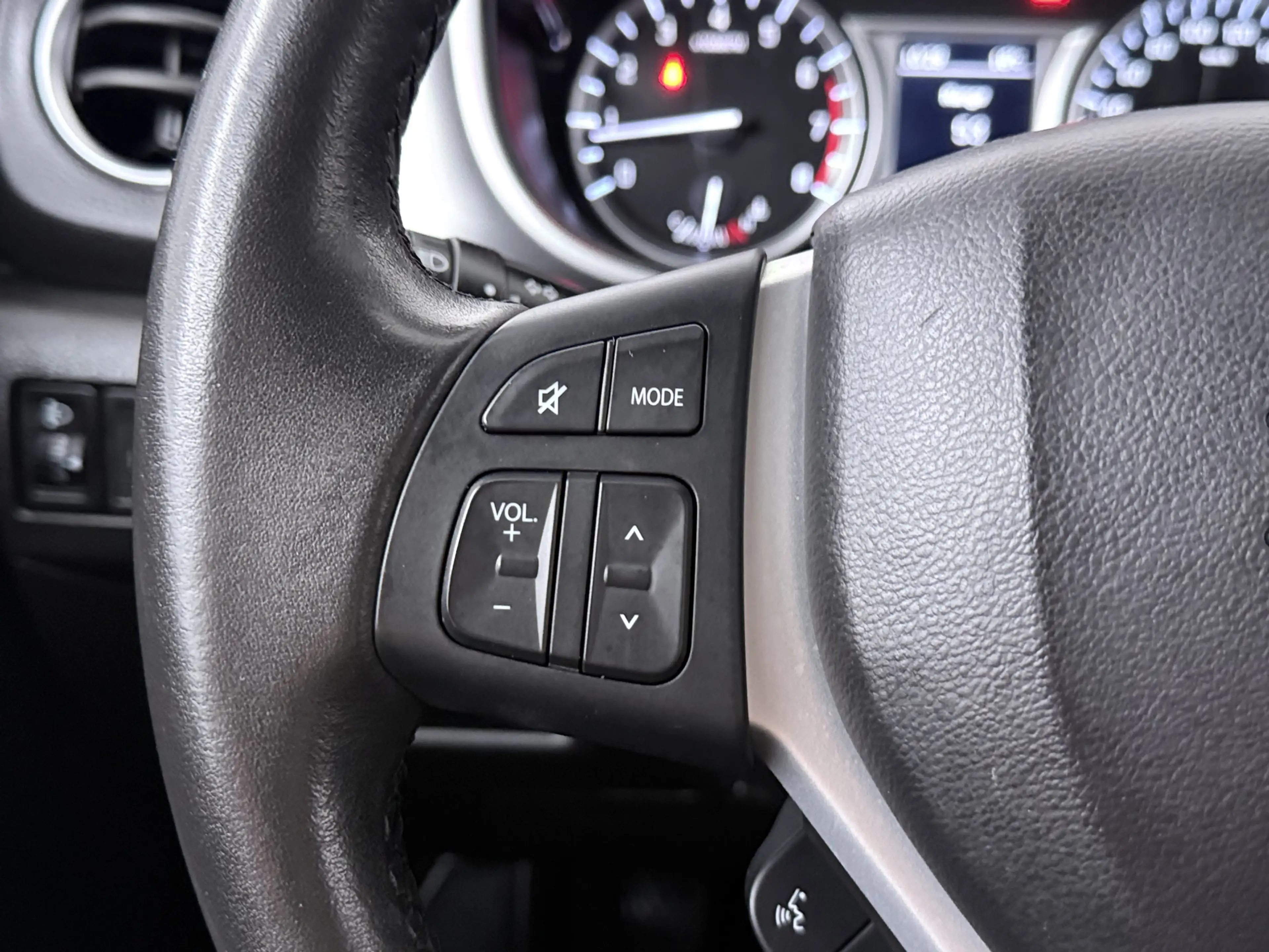 Suzuki Vitara 1.6 Exclusive — photo 9