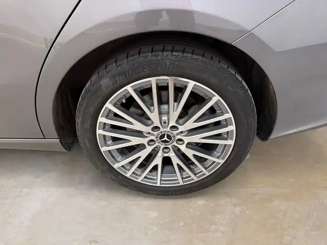 Mercedes-Benz CLA view 12
