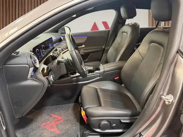 Mercedes-Benz CLA view 13