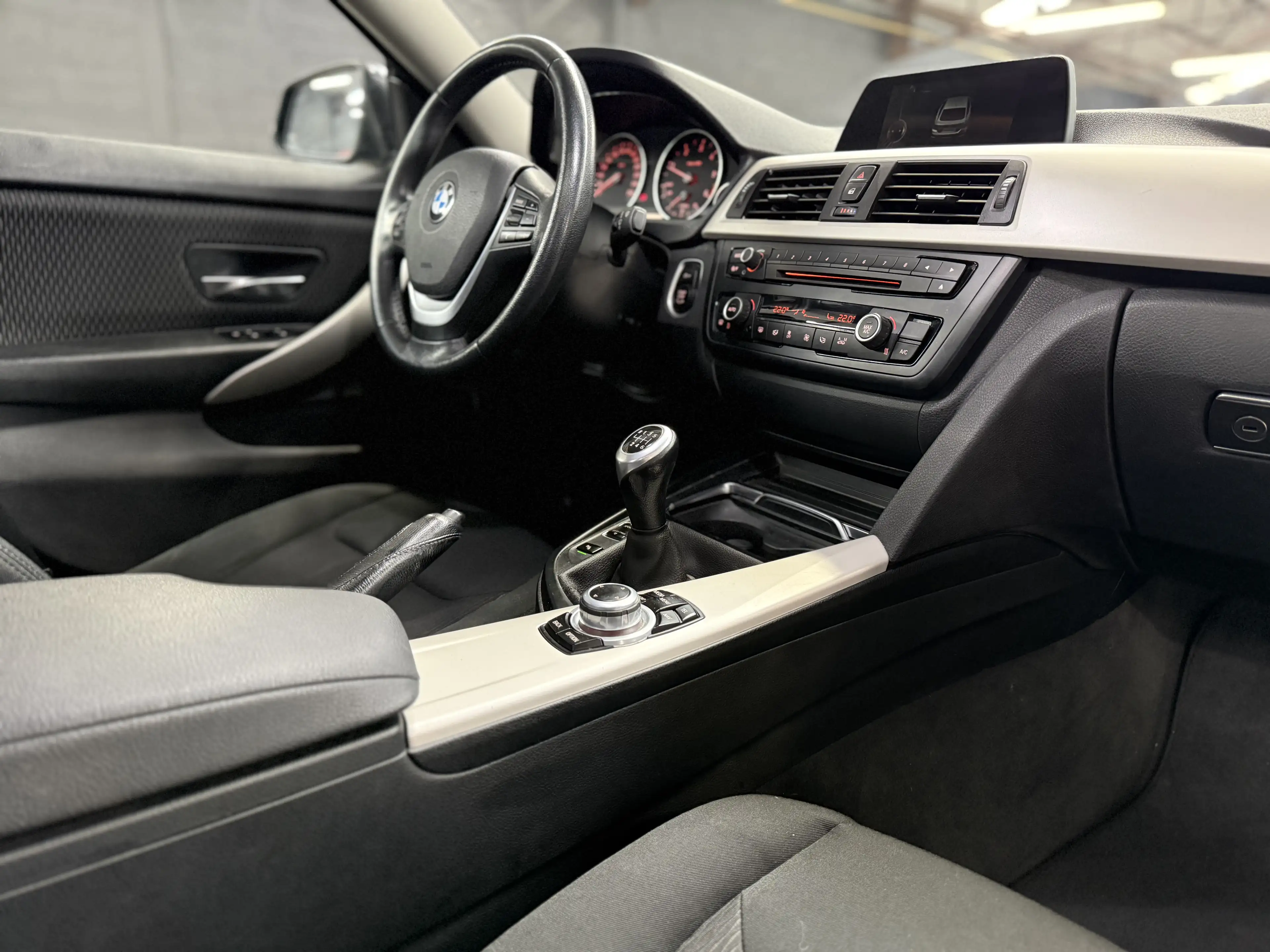 BMW 418 Gran Coupé 418d * TOIT OUVRANT * LED * GPS * RADAR — photo 13
