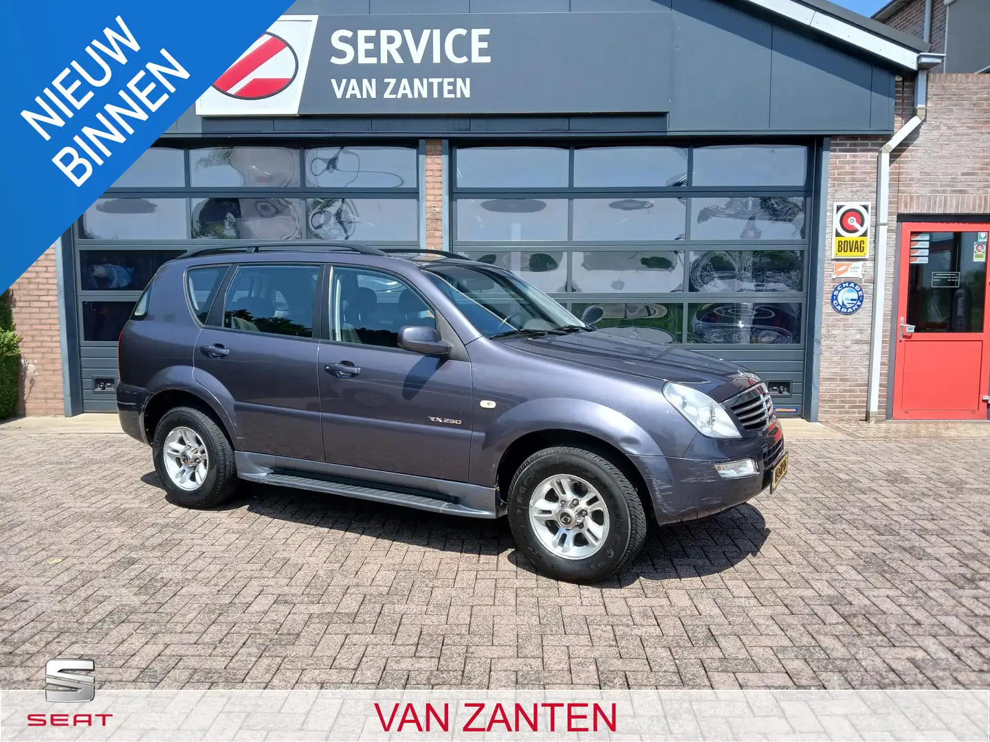 SsangYong Rexton RX 230 Benzine 107.730 k.m.! met Trekhaak en 3500k Burdeos - 1