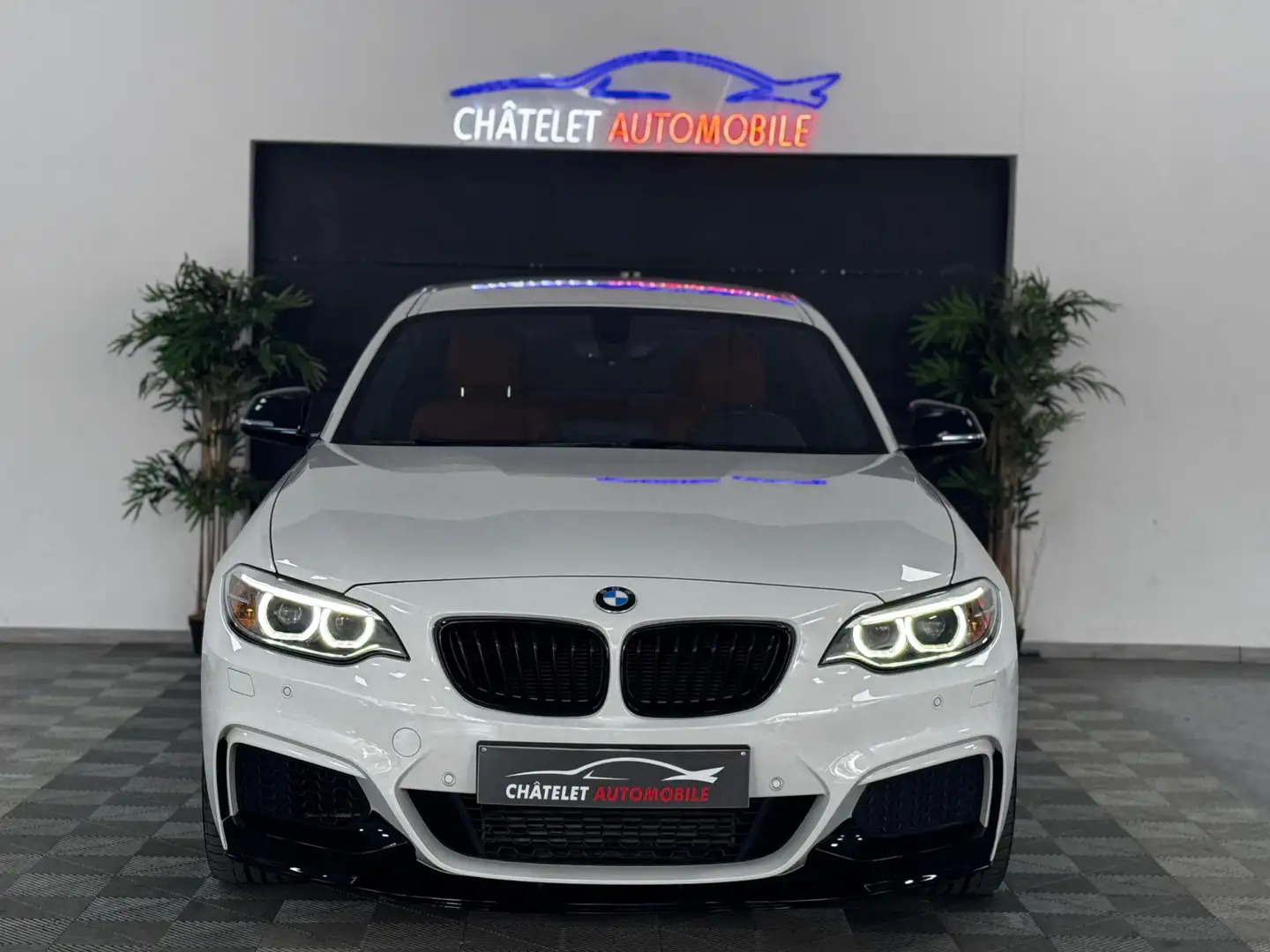 BMW 218 PACK-M//CUIR ROUGE//GPS//LED//GARANTIE Blanc - 2