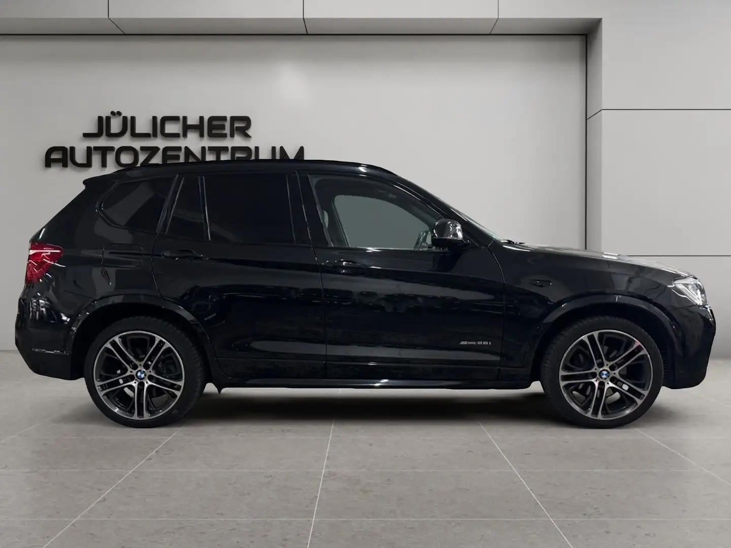 BMW X3 sDrive 28 i M Sport Automatik, Panoramadach Negru - 2