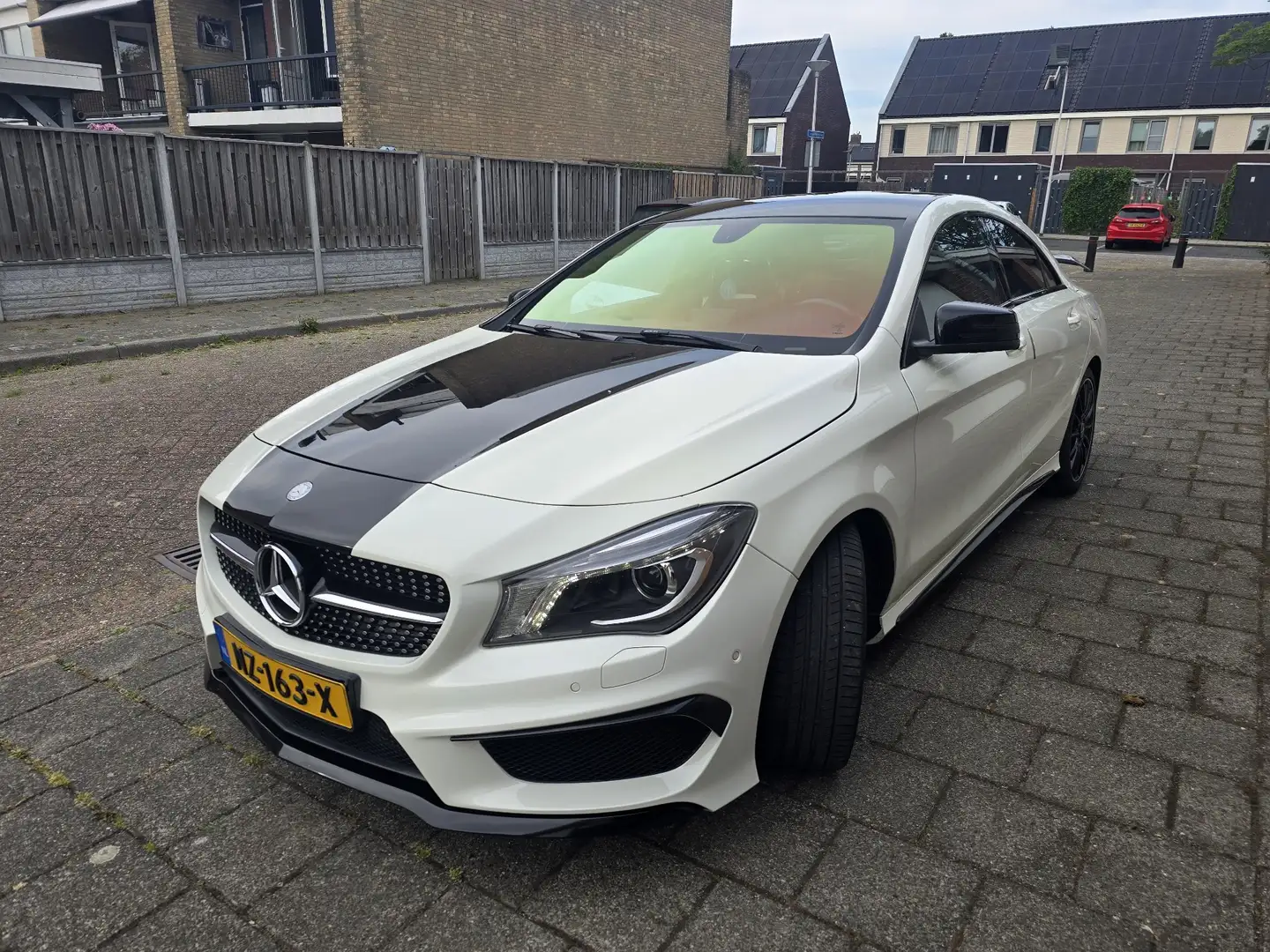 Mercedes-Benz CLA 250 Sport Blanc - 1