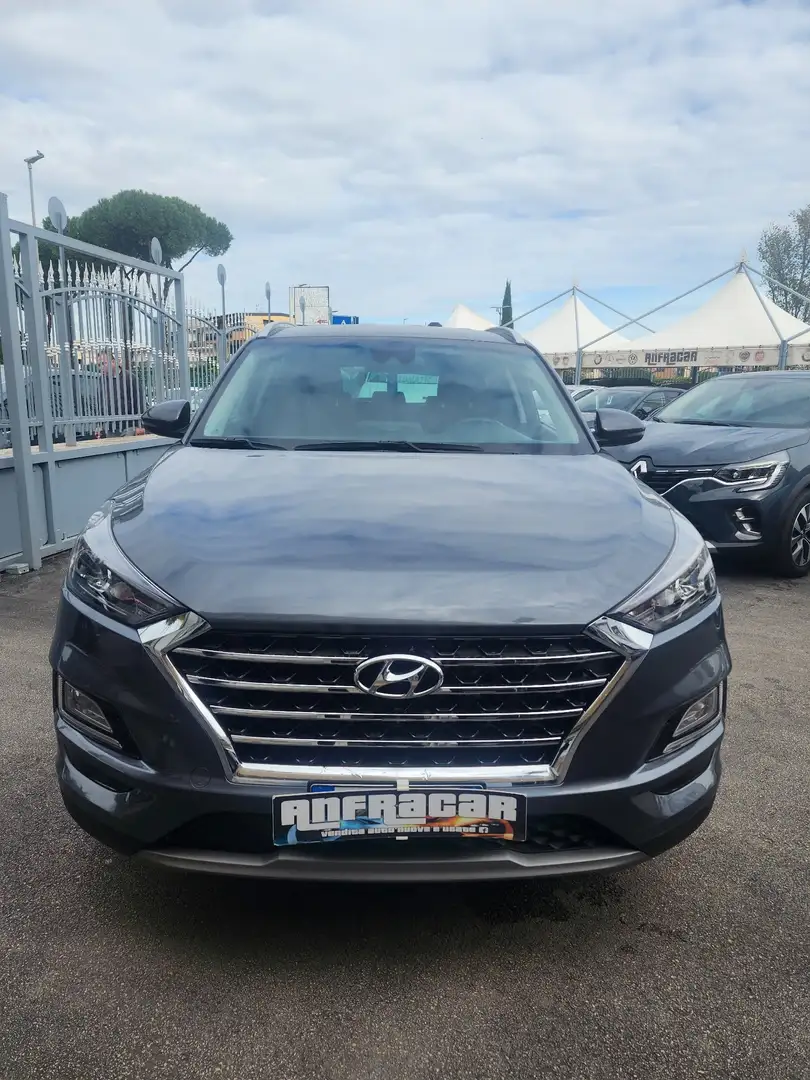 Hyundai TUCSON 2.0 crdi 48V Exellence Premium Pack 4wd 185cv auto Gris - 2