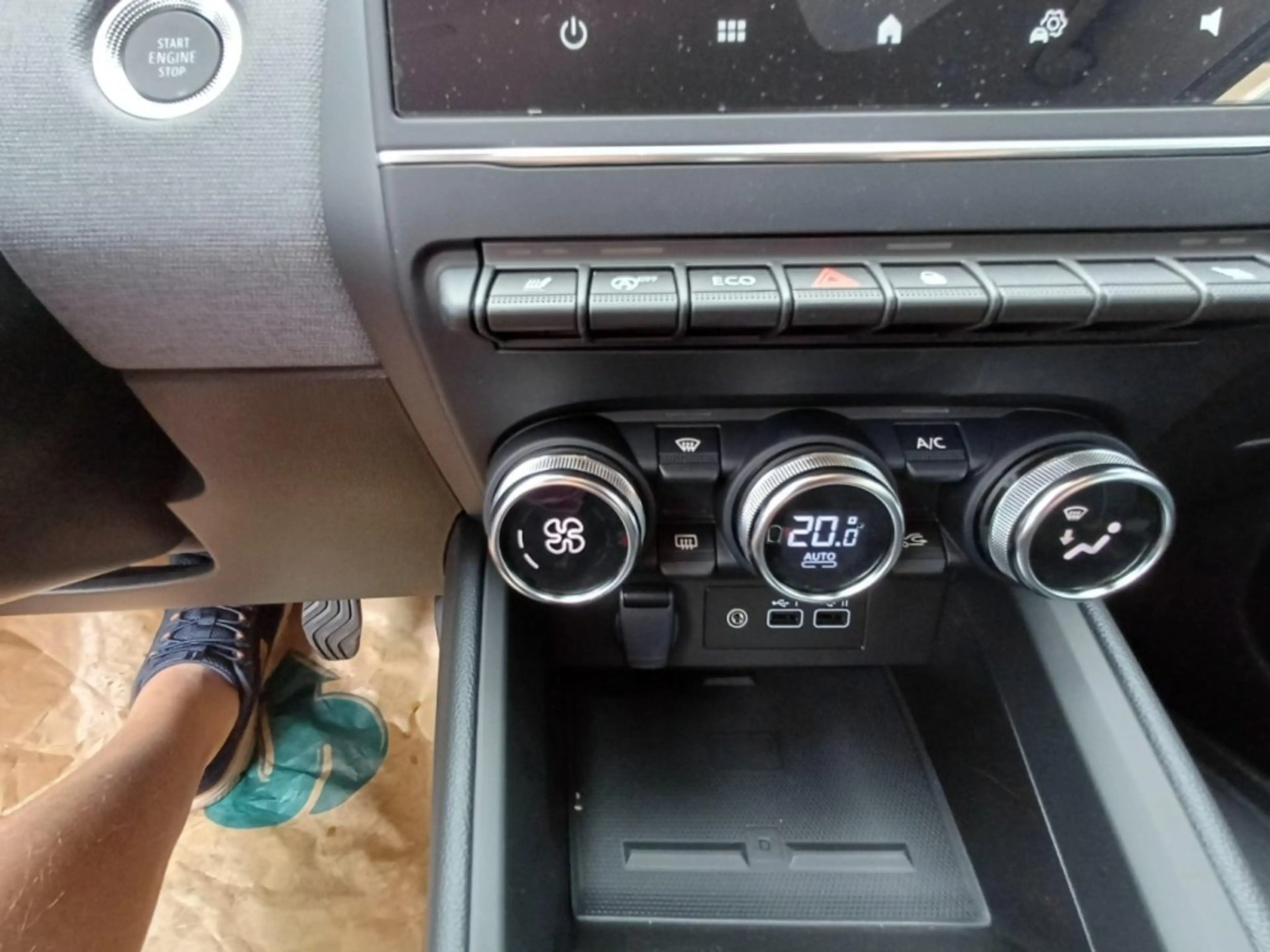 Mitsubishi Colt 1,0 MPI Turbo Invite C 26 — photo 13