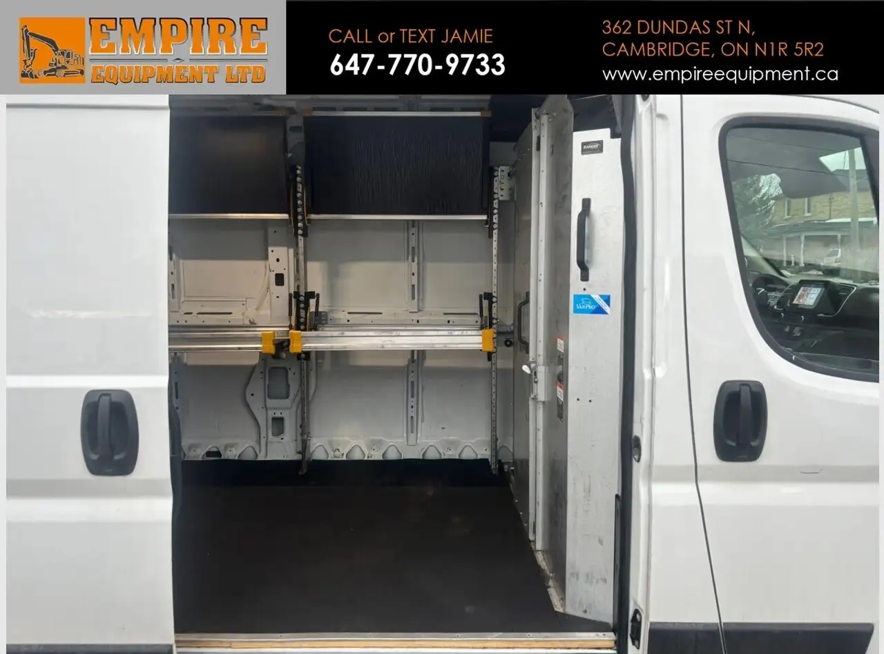 RAM ProMaster 3500 снимка RAM ProMaster 3500